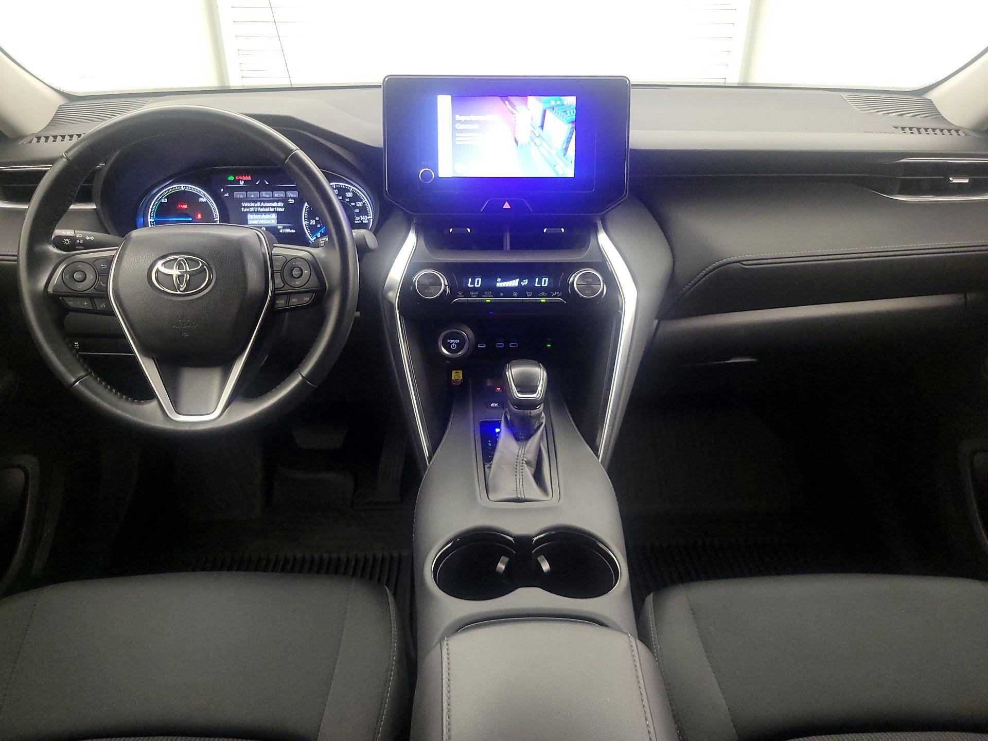Thumbnail: 2024 Toyota Venza - 9
