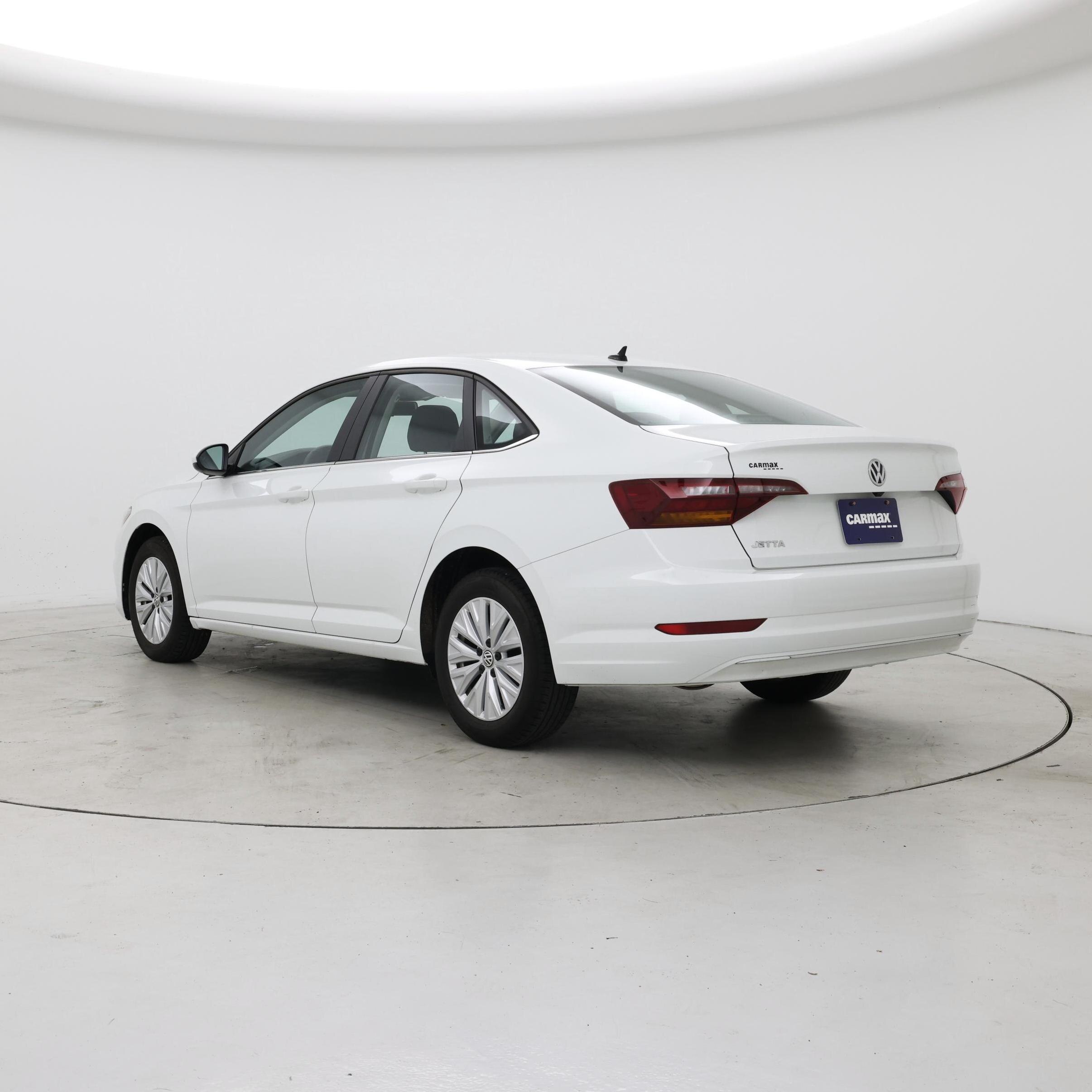 Thumbnail: 2019 Volkswagen Jetta - 2