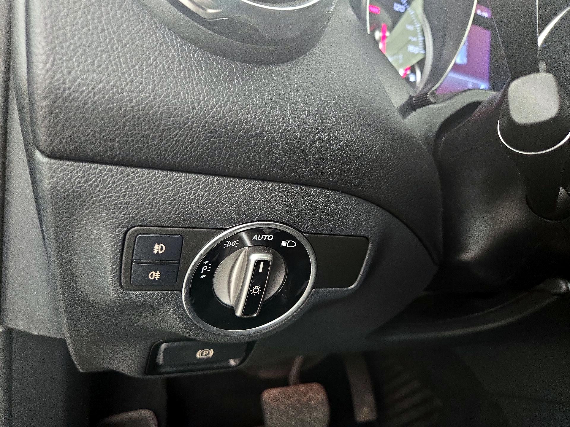 Thumbnail: 2019 Mercedes-Benz GLA - 13