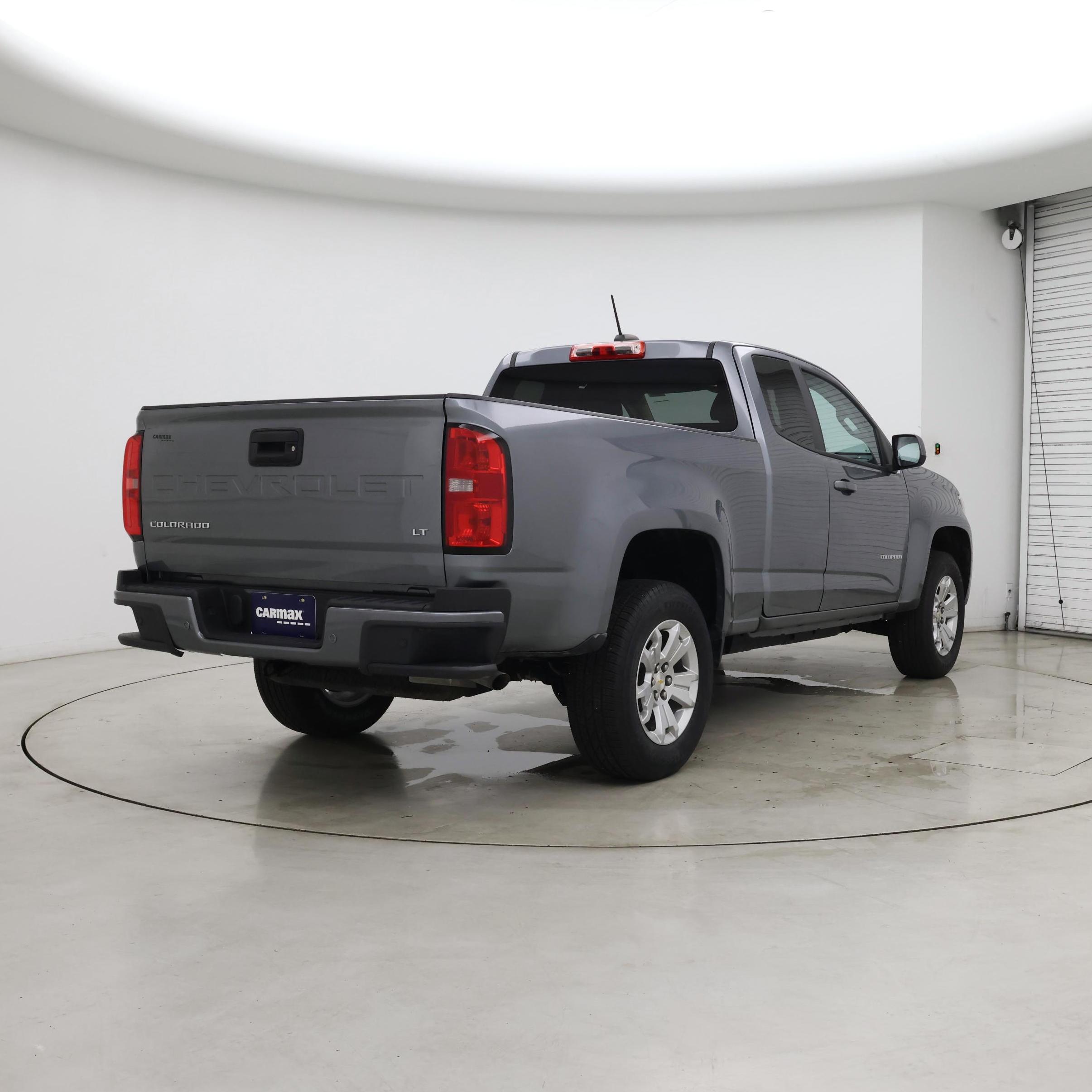 Thumbnail: 2022 Chevrolet Colorado - 8