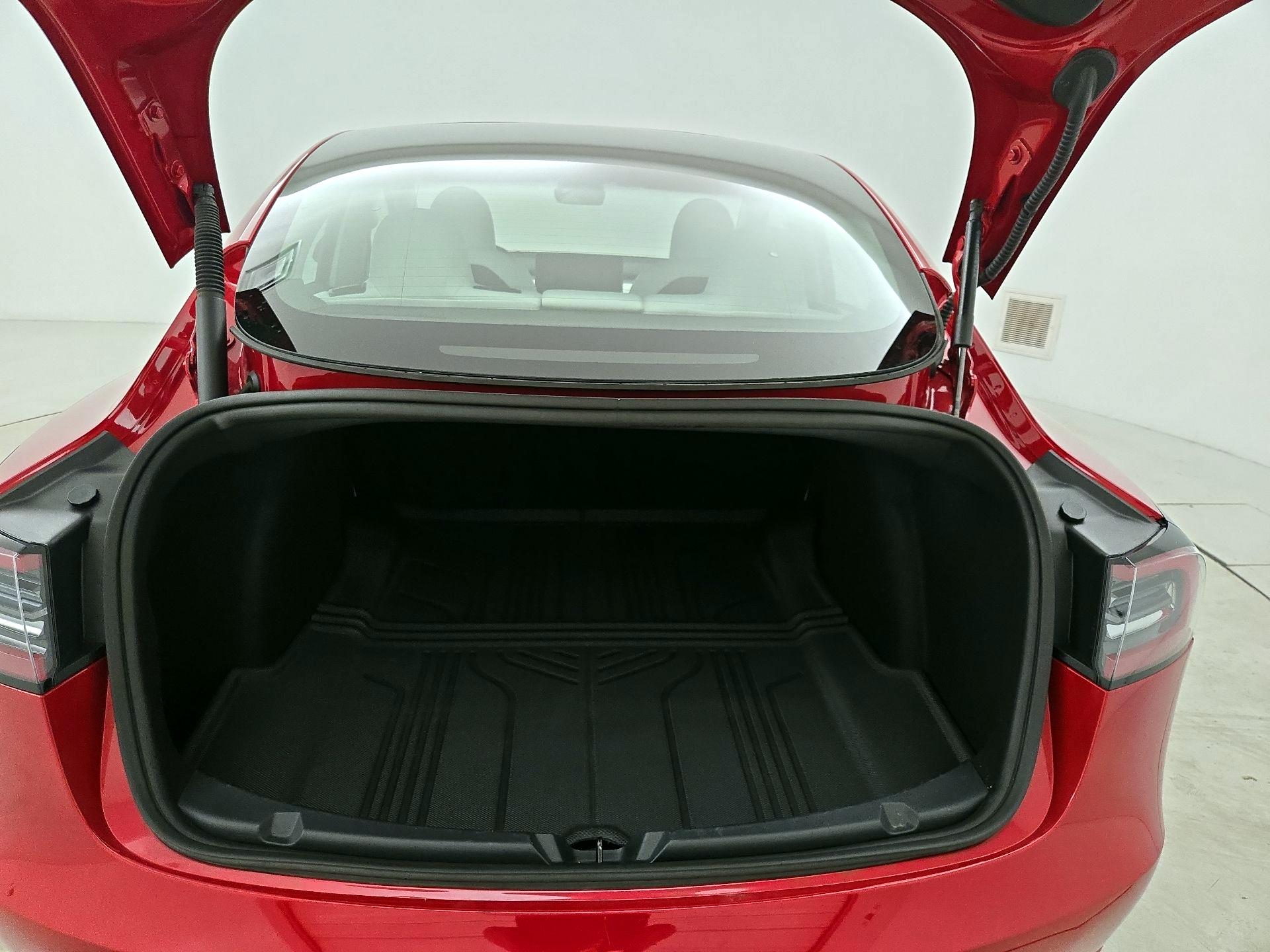 Thumbnail: 2023 Tesla Model 3 - 20
