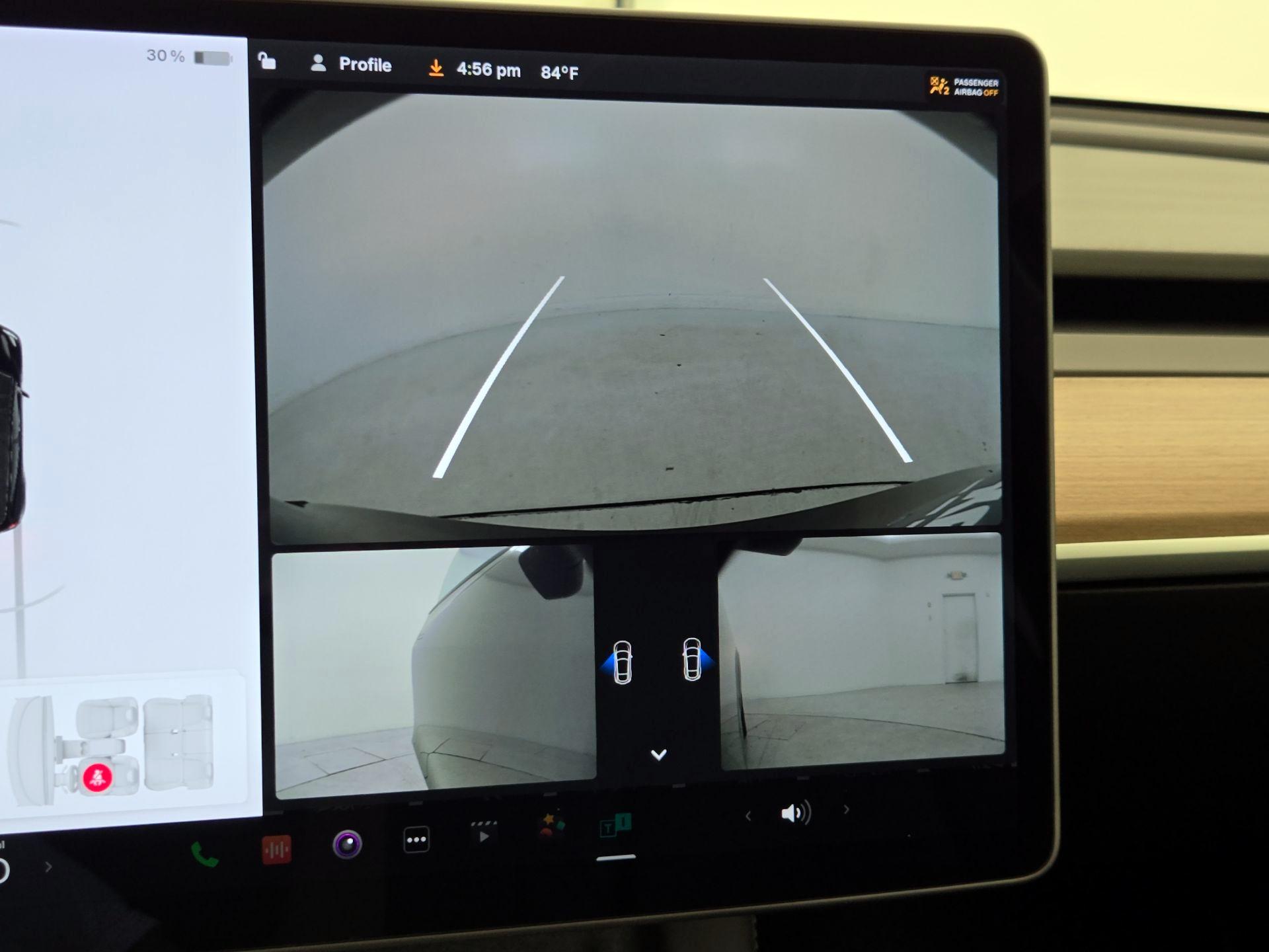 Thumbnail: 2022 Tesla Model Y - 14