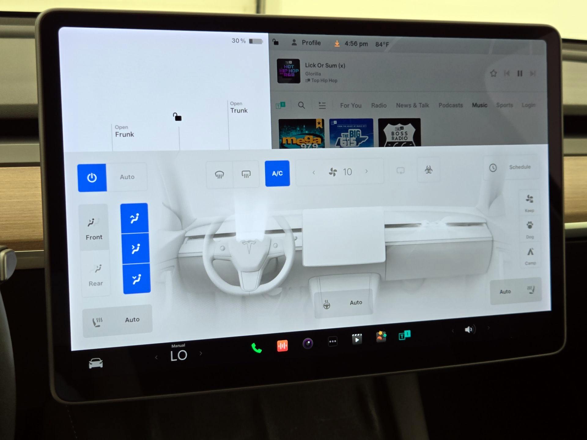 Thumbnail: 2022 Tesla Model Y - 16