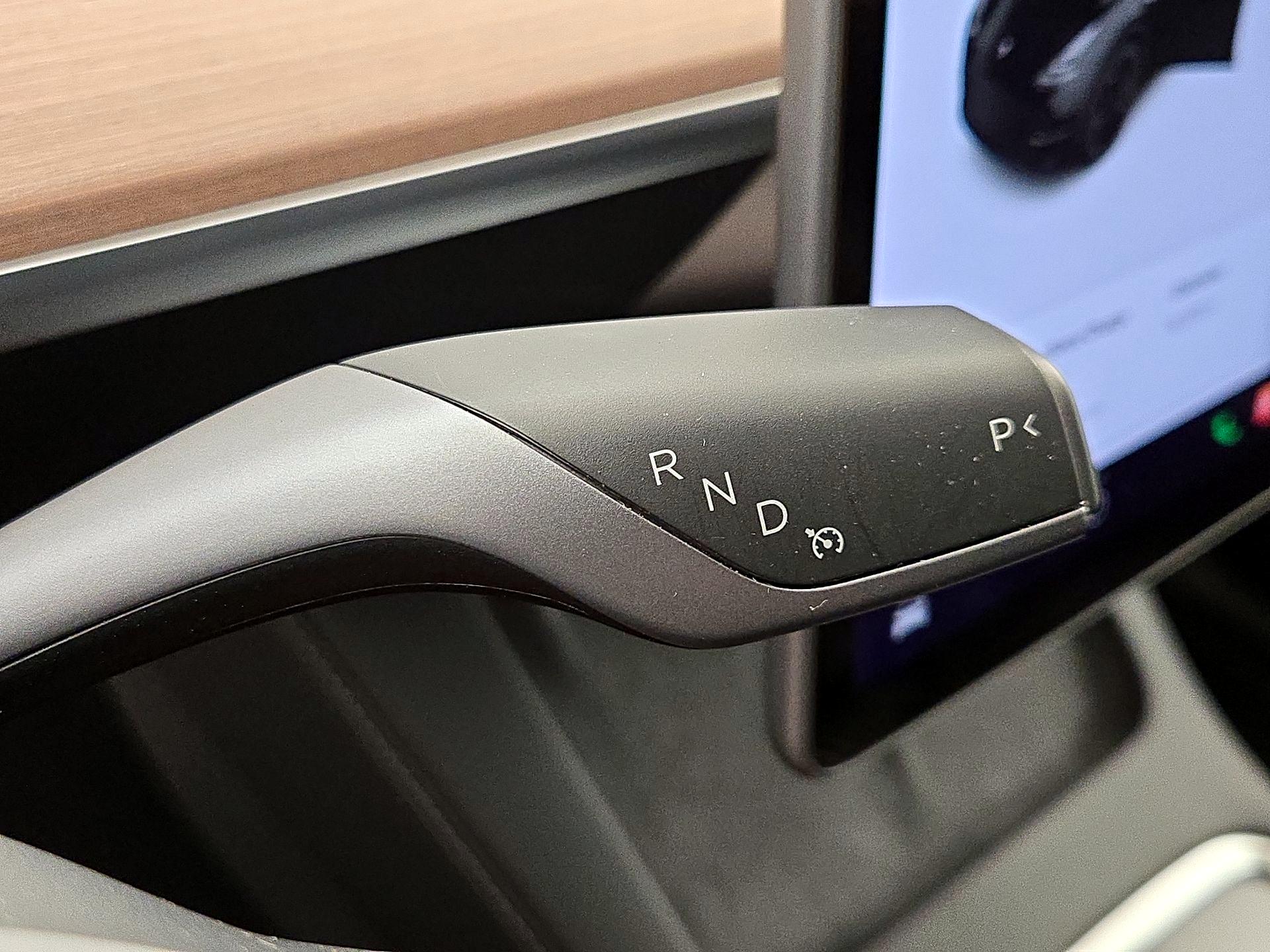 Thumbnail: 2022 Tesla Model Y - 17