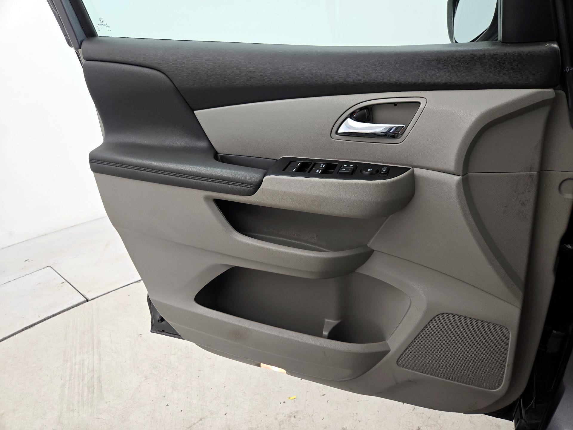 Thumbnail: 2016 Honda Odyssey - 12