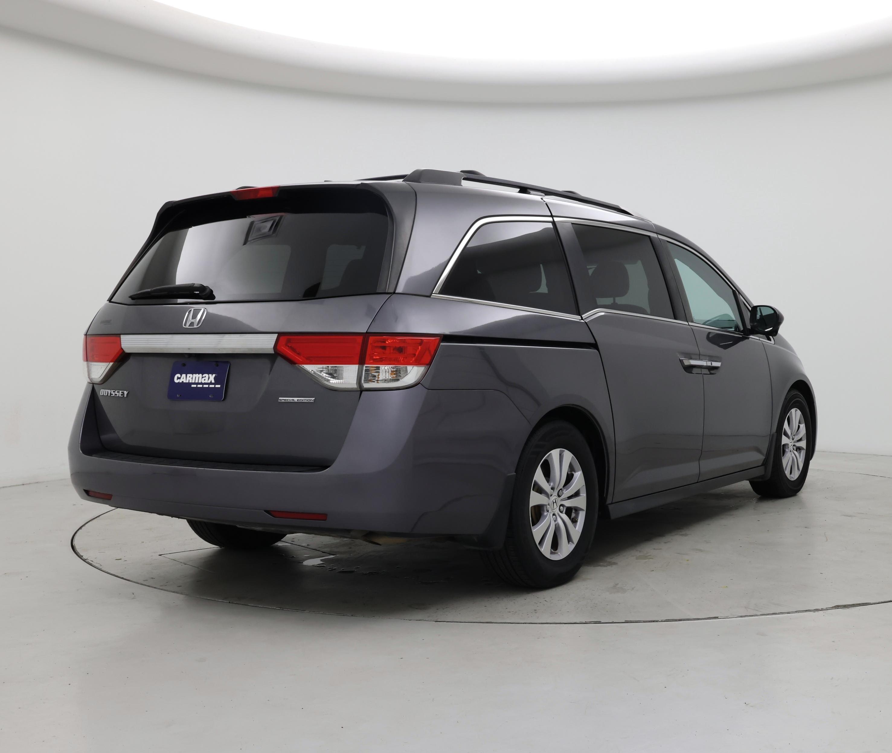 Thumbnail: 2016 Honda Odyssey - 8