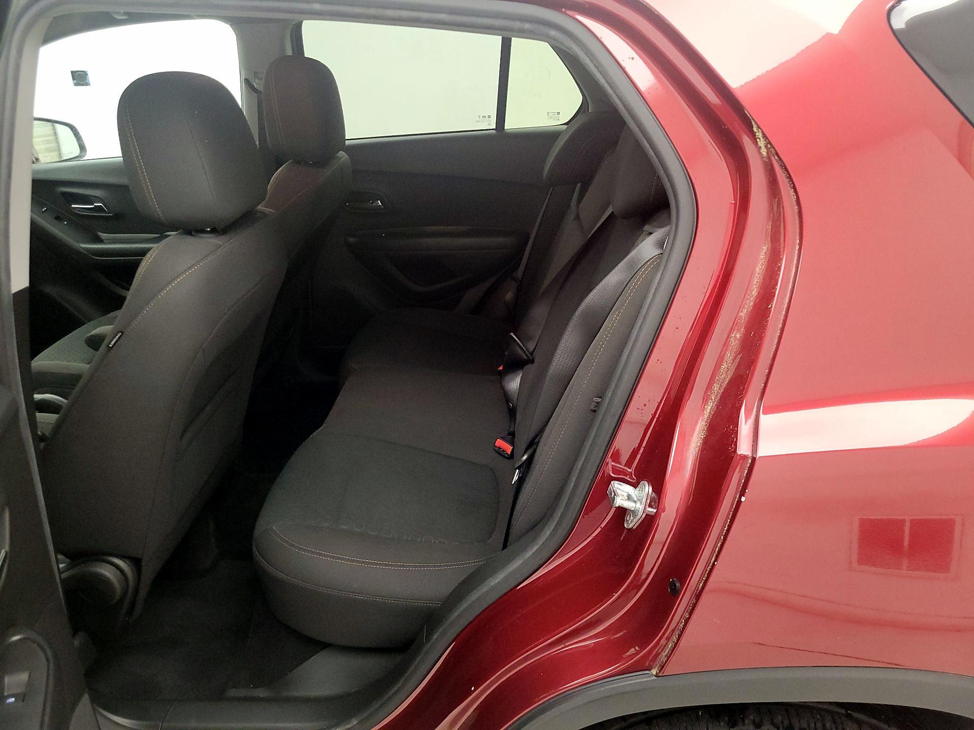 Thumbnail: 2021 Chevrolet Trax - 19