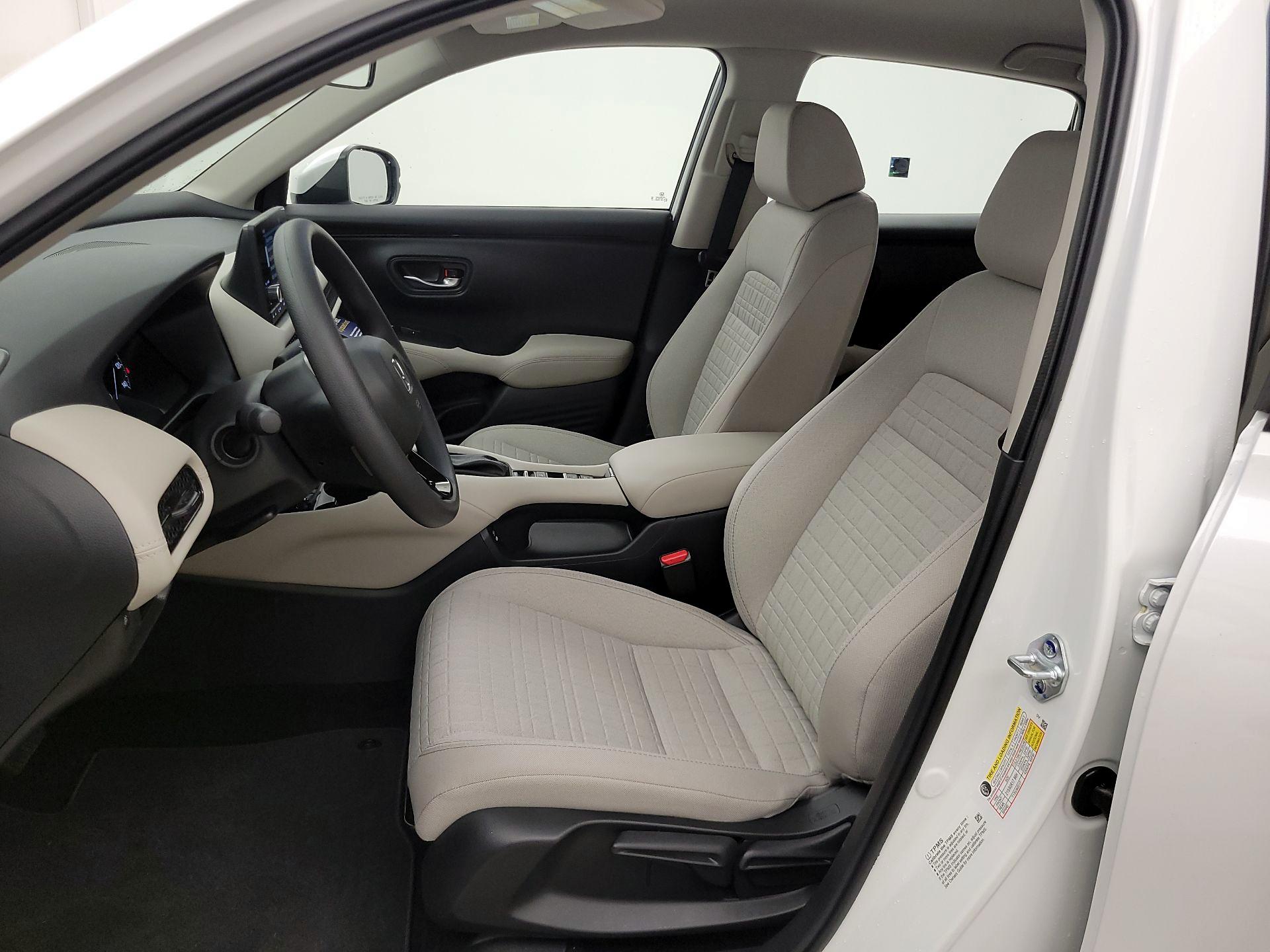 Thumbnail: 2025 Honda HR-V - 11