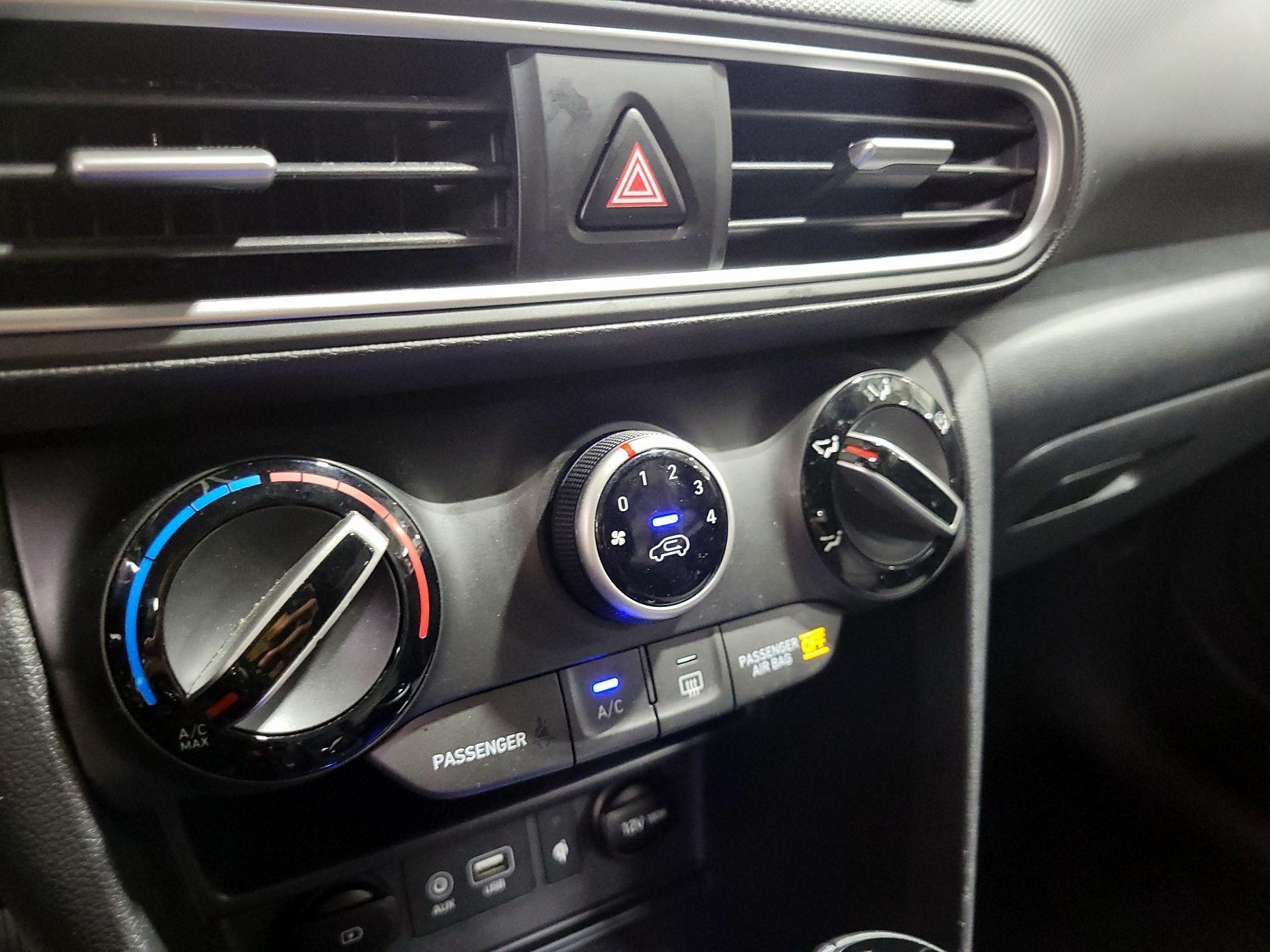 Thumbnail: 2020 Hyundai Kona - 16
