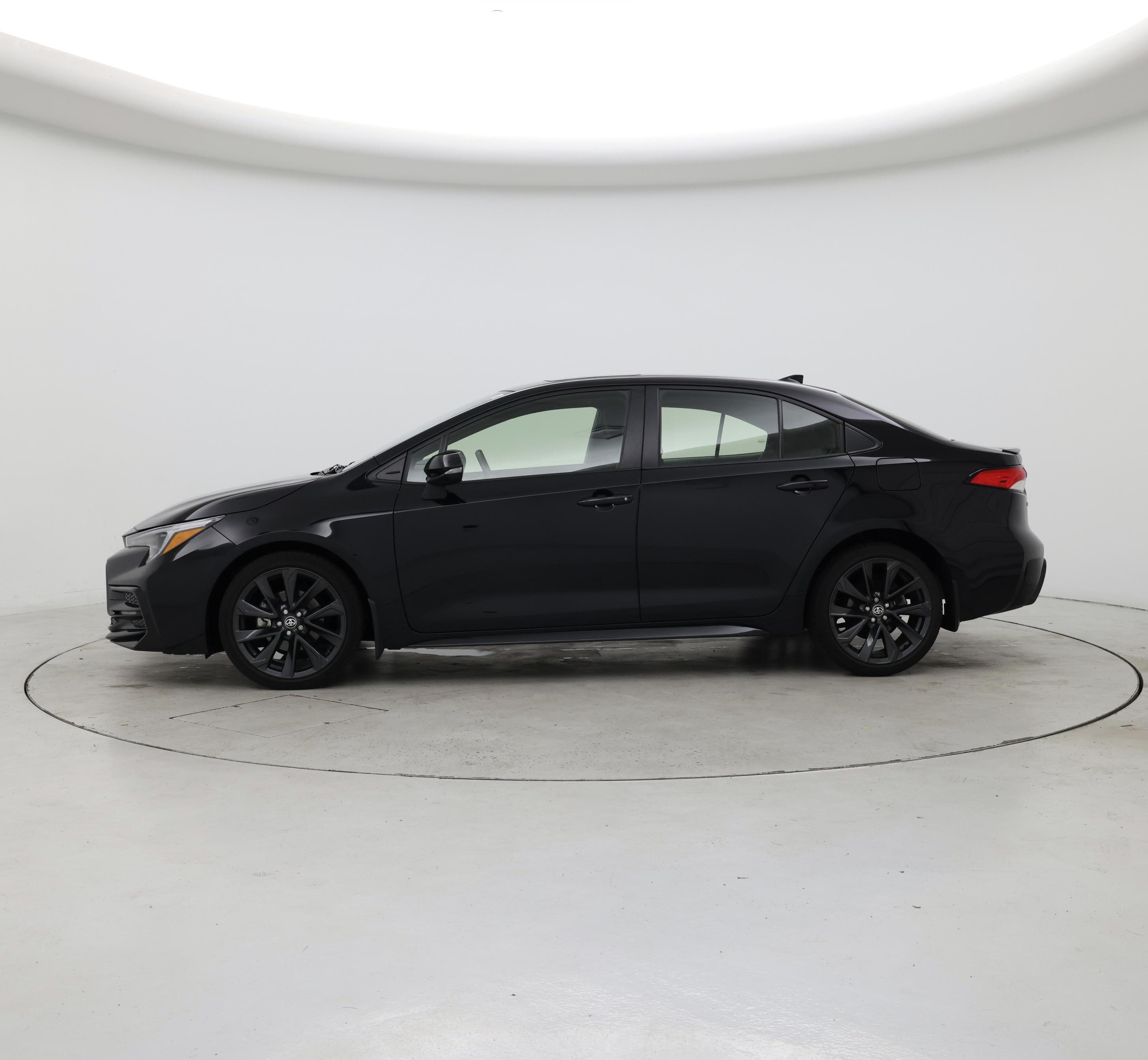Thumbnail: 2023 Toyota Corolla - 3