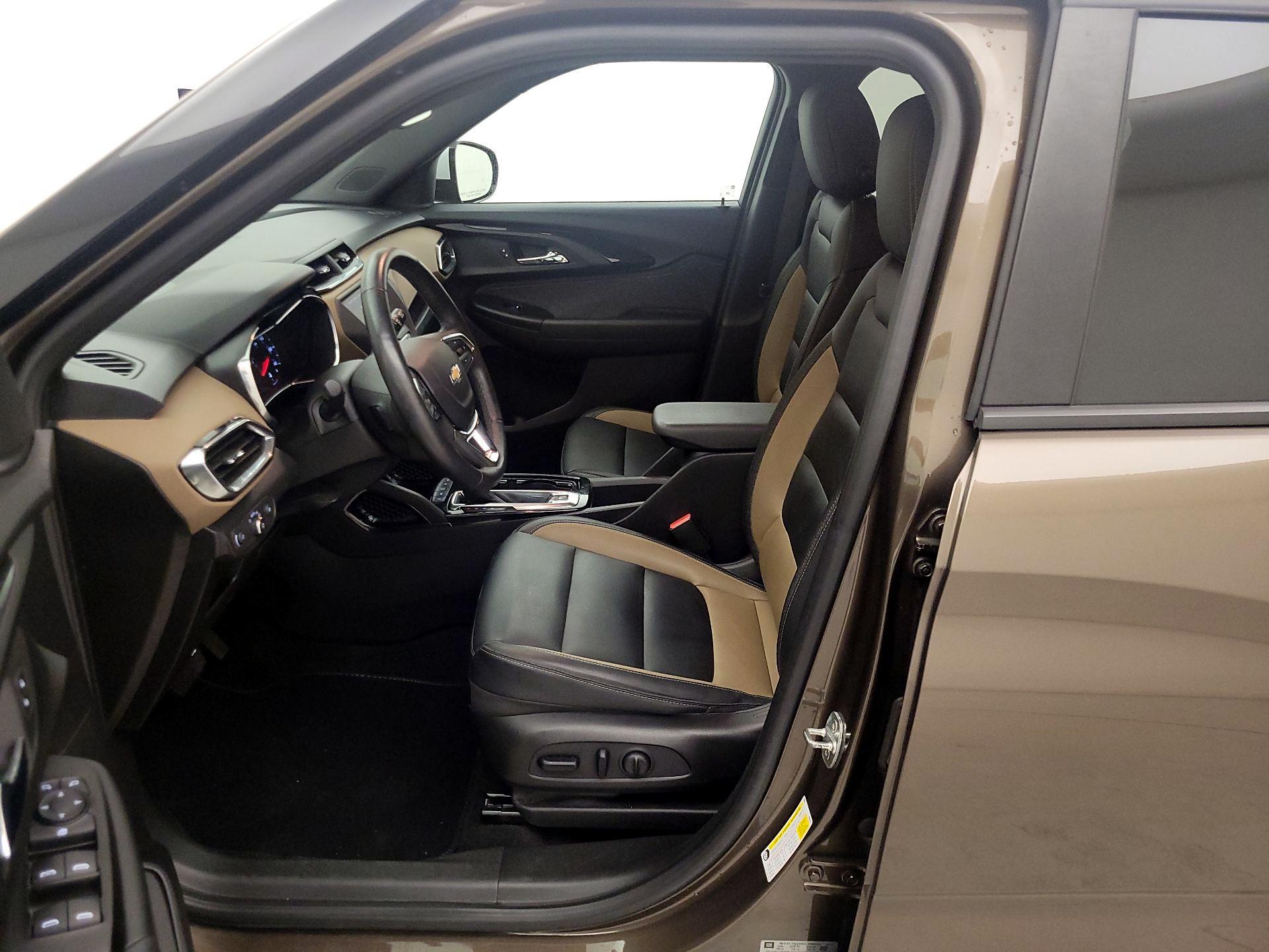 Thumbnail: 2022 Chevrolet TrailBlazer - 11