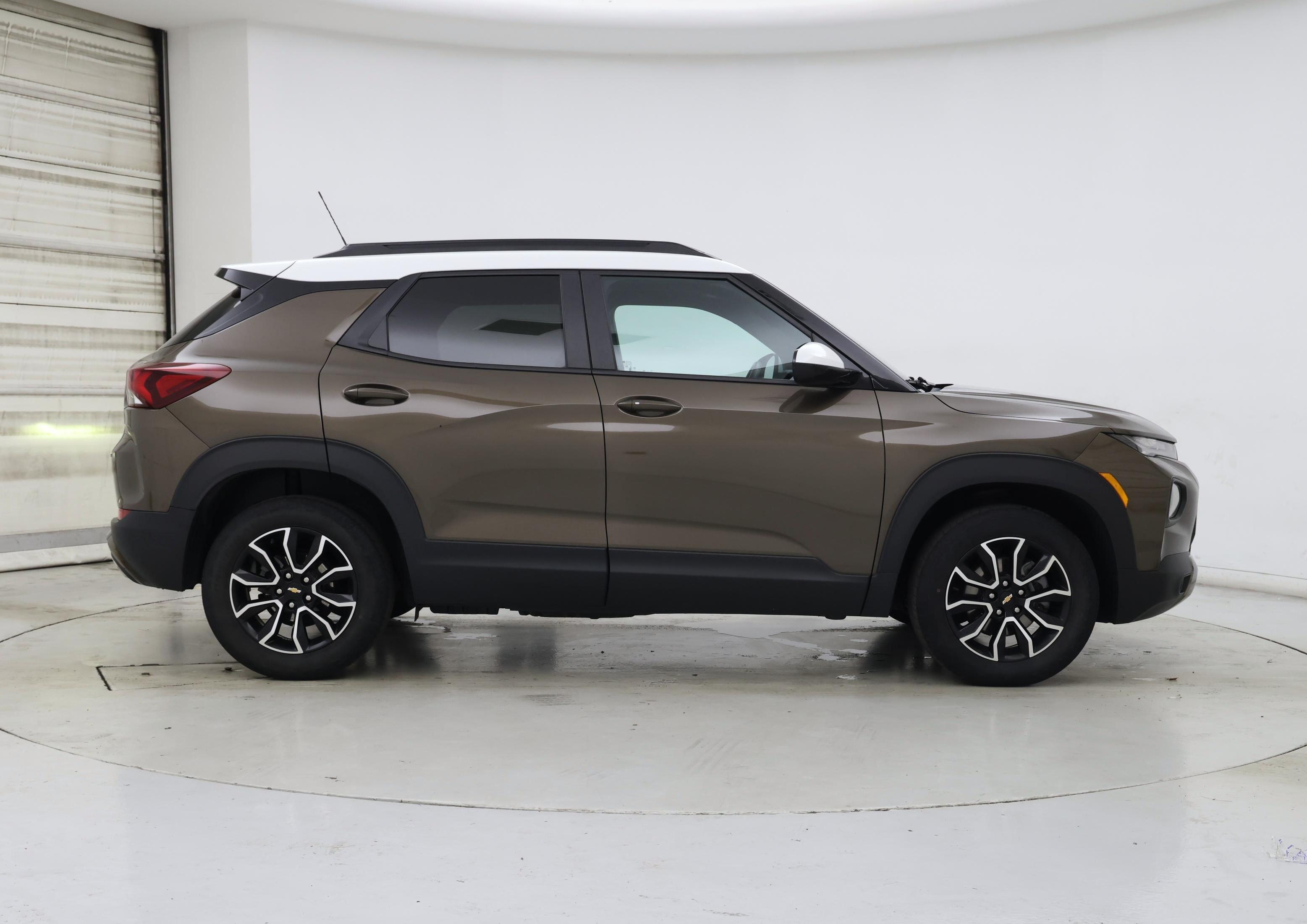 Thumbnail: 2022 Chevrolet TrailBlazer - 7