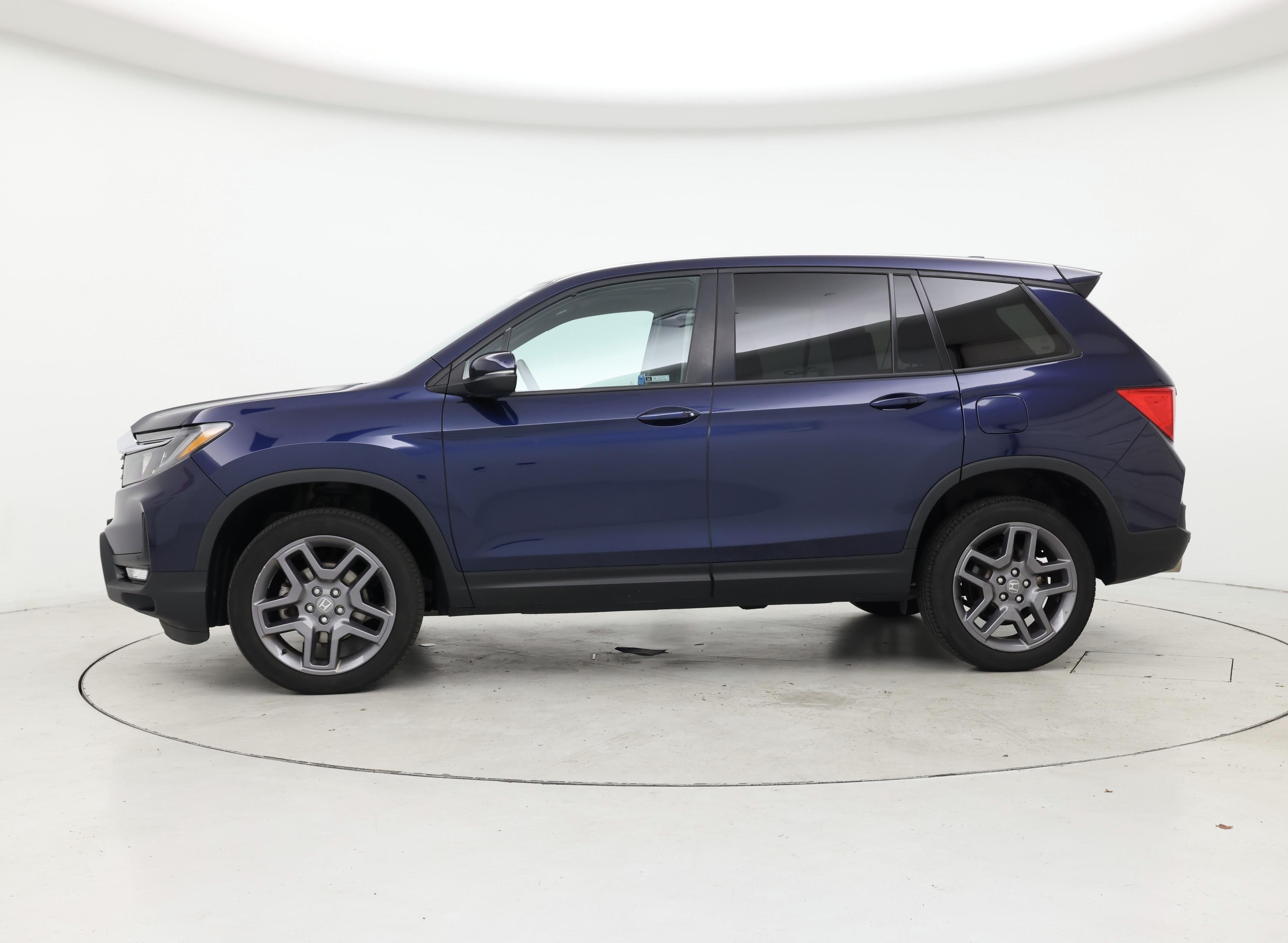 Thumbnail: 2023 Honda Passport - 3