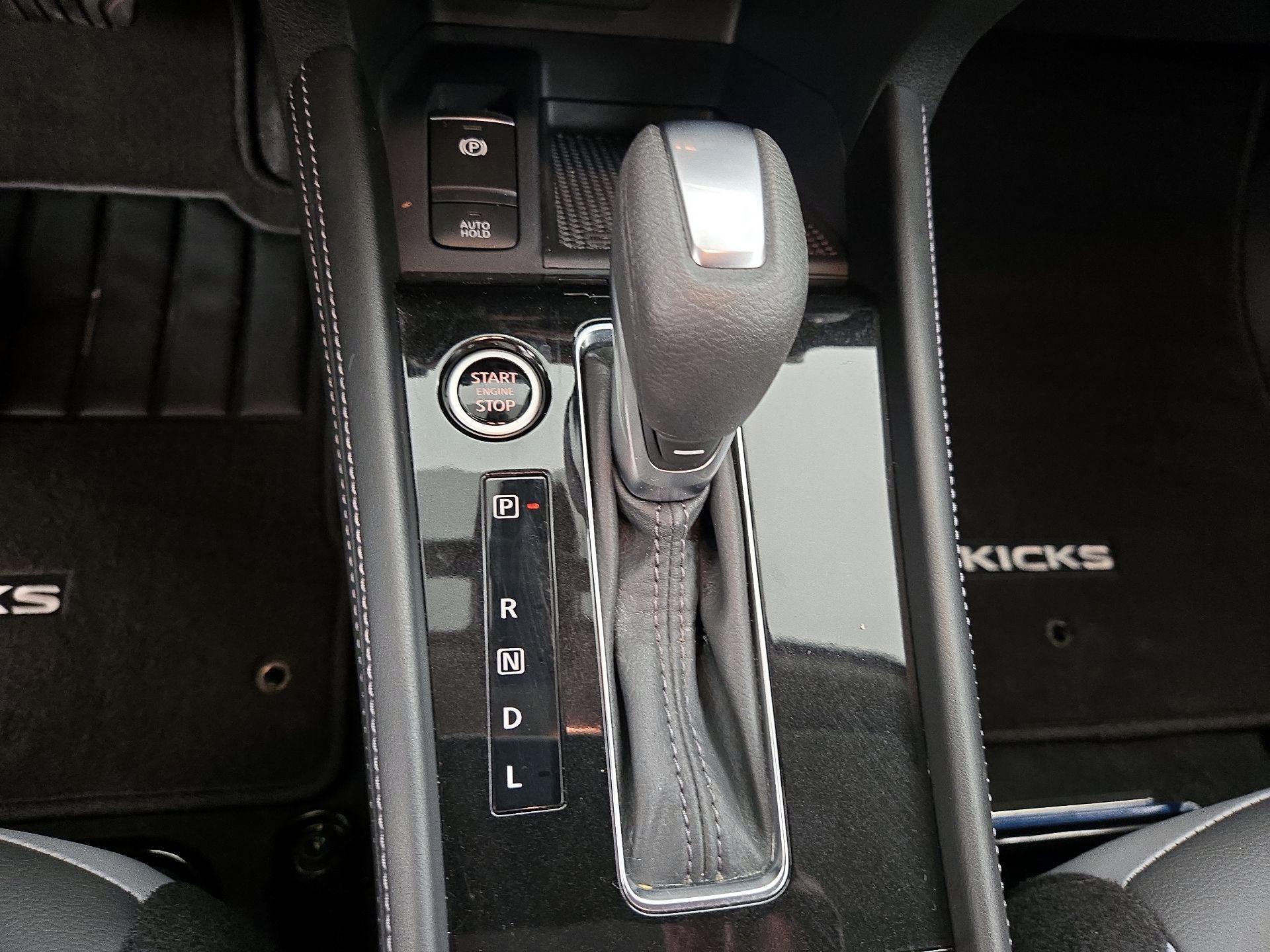 Thumbnail: 2024 Nissan Kicks - 17