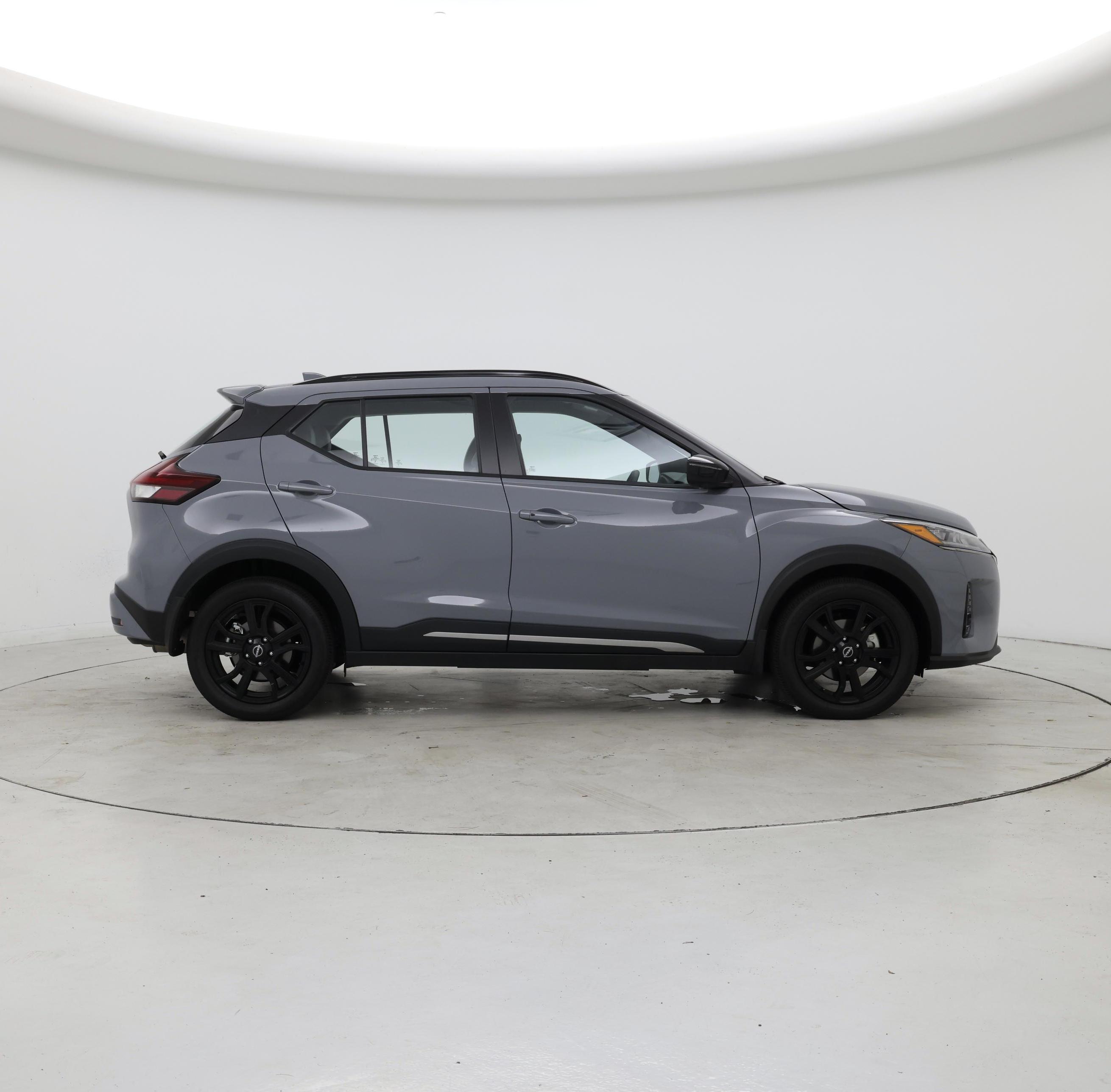 Thumbnail: 2024 Nissan Kicks - 7
