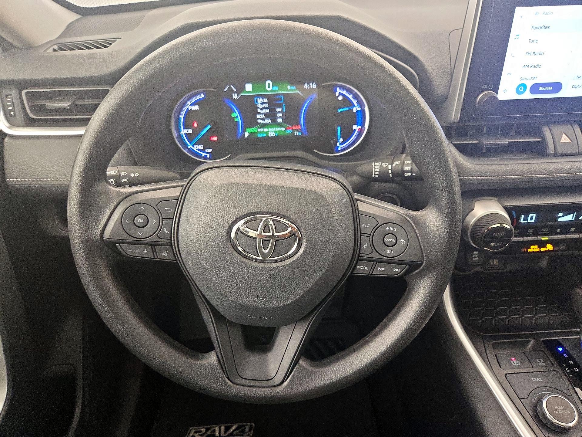 Thumbnail: 2024 Toyota RAV4 - 10