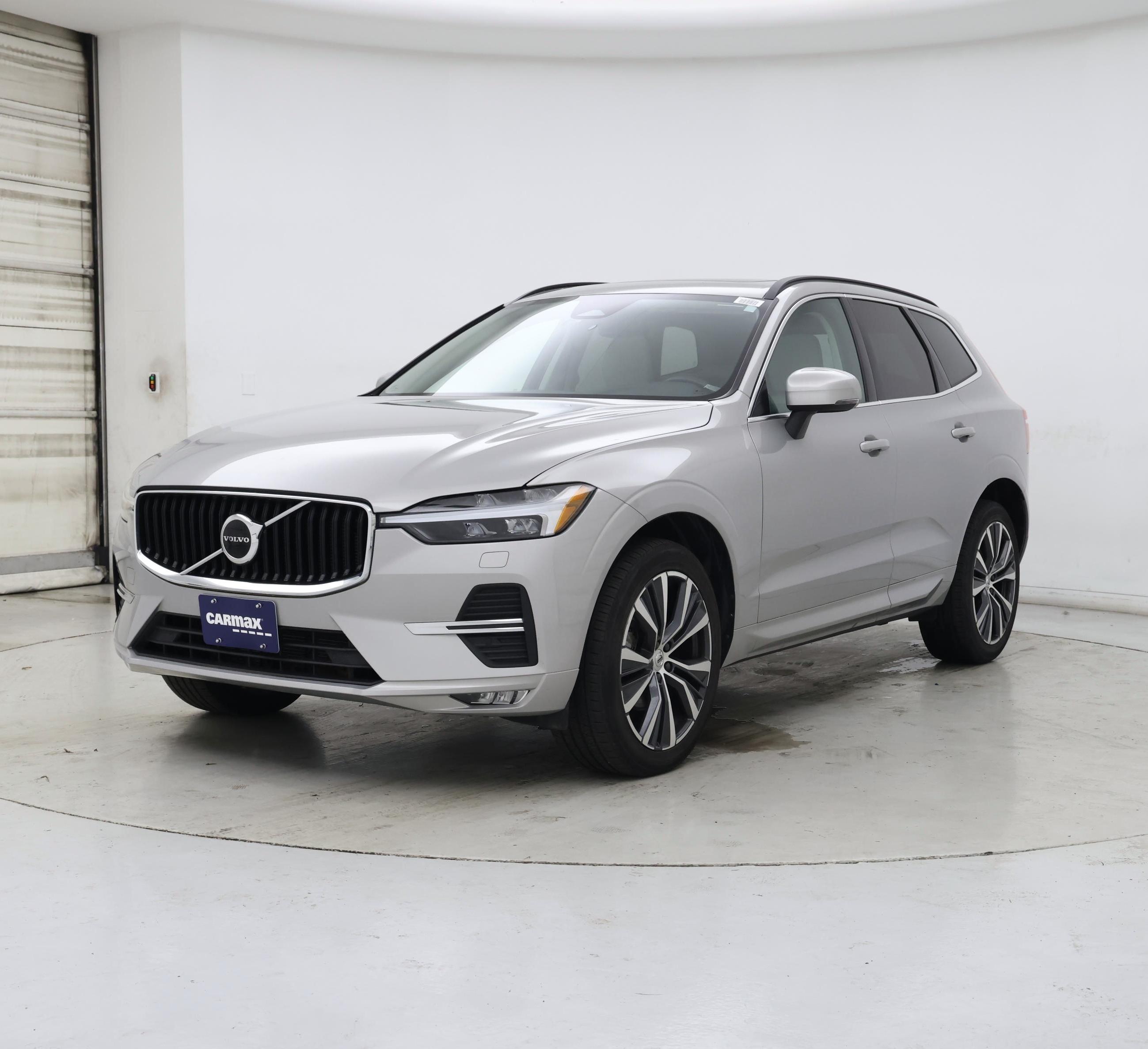 Thumbnail: 2022 Volvo XC60 - 4