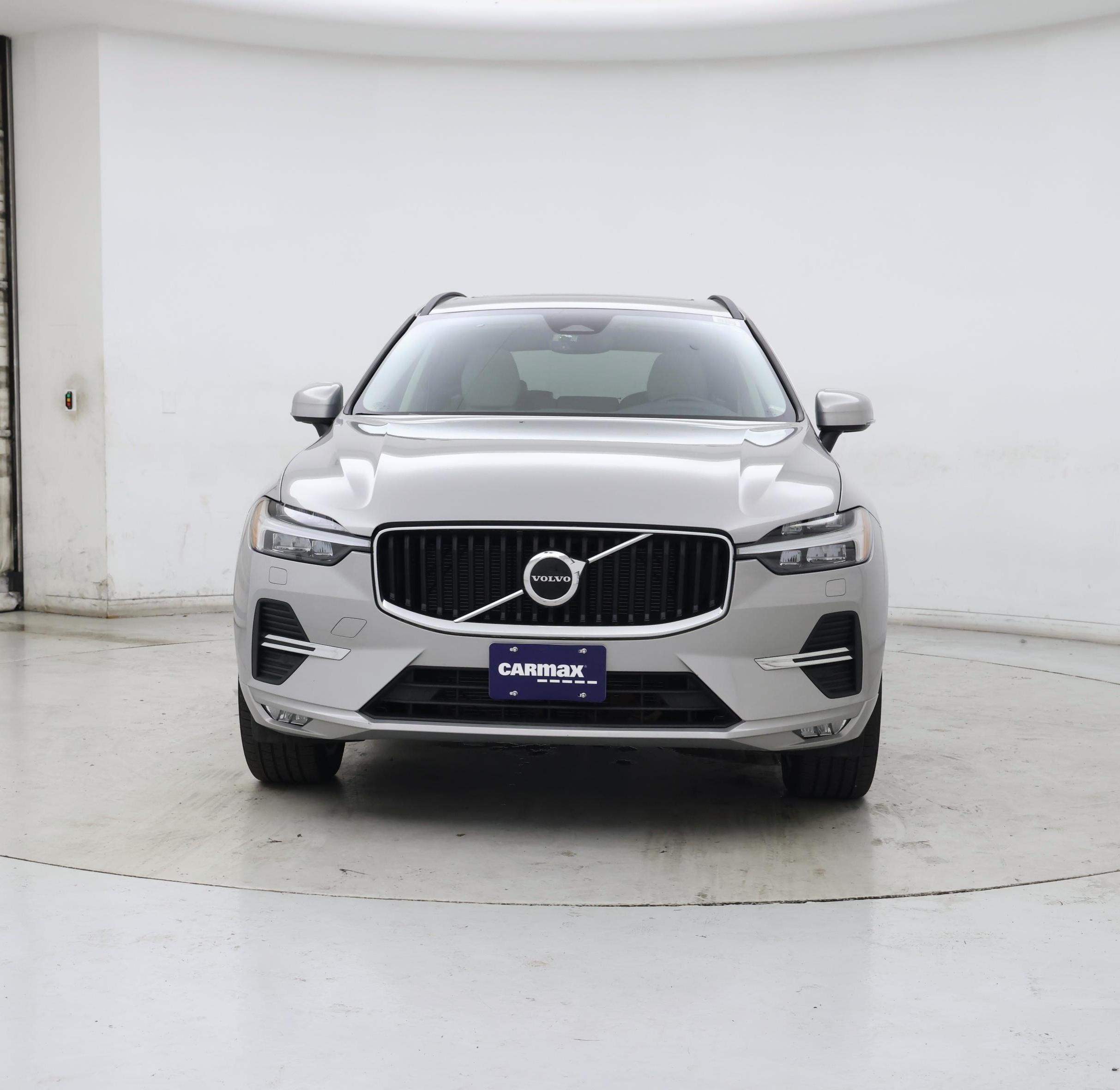 Thumbnail: 2022 Volvo XC60 - 5