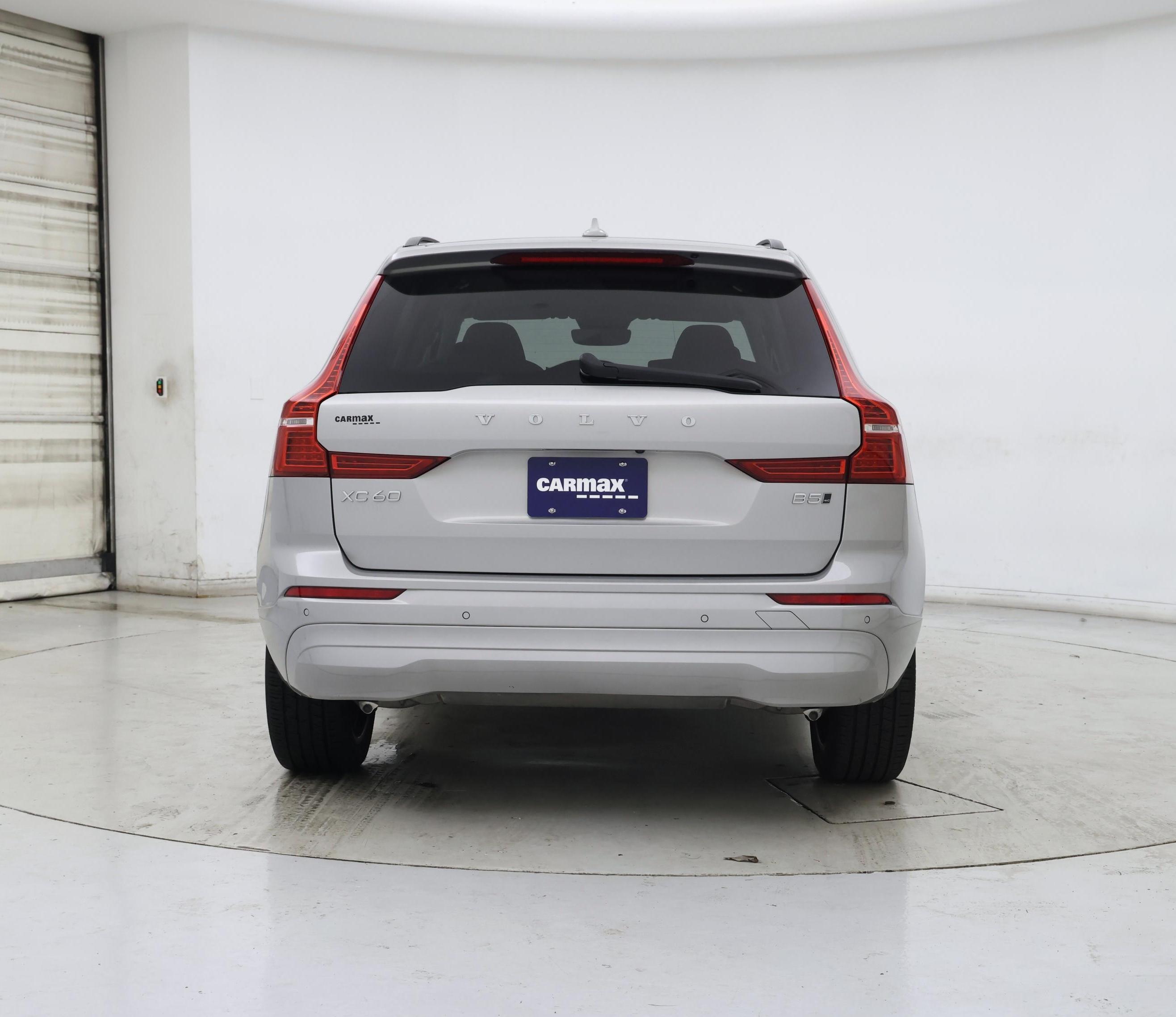Thumbnail: 2022 Volvo XC60 - 6