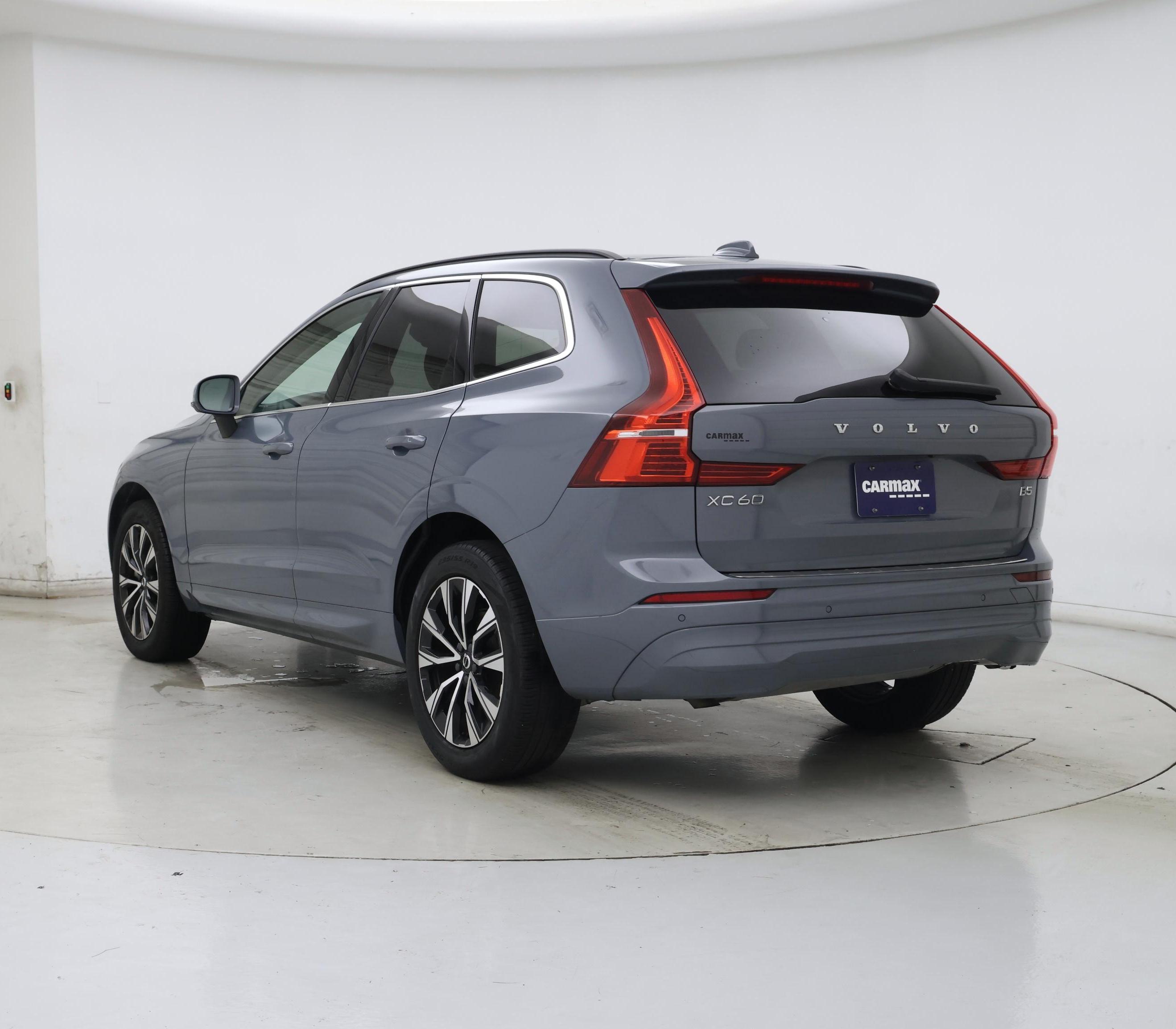 Thumbnail: 2023 Volvo XC60 - 2