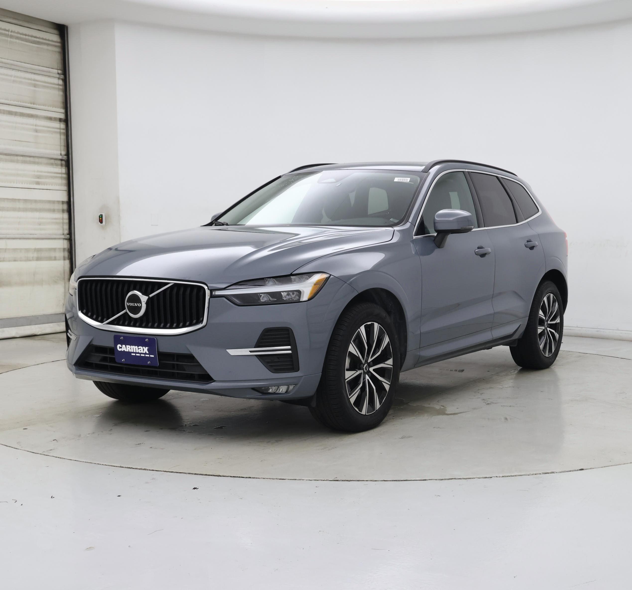 Thumbnail: 2023 Volvo XC60 - 4