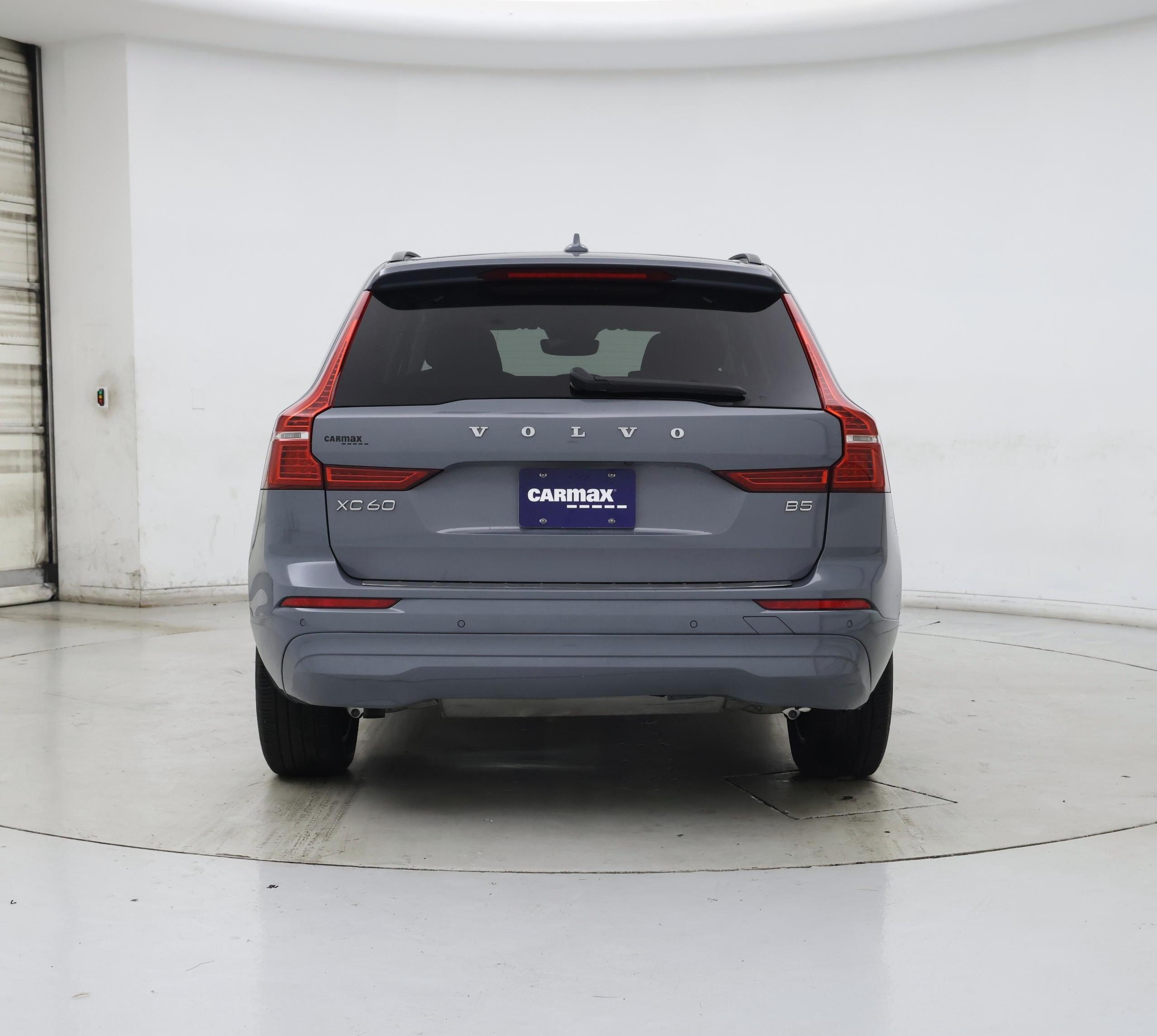 Thumbnail: 2023 Volvo XC60 - 6