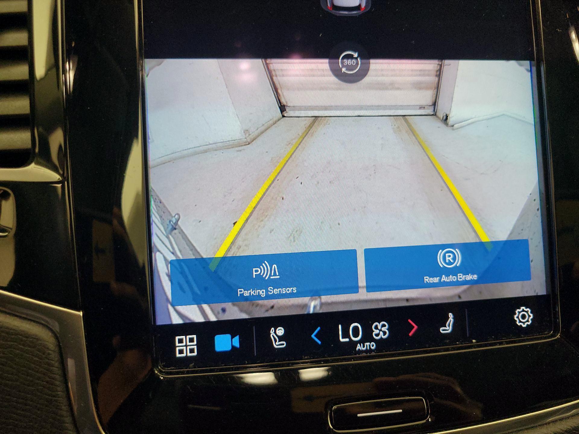 Thumbnail: 2023 Volvo XC90 - 13