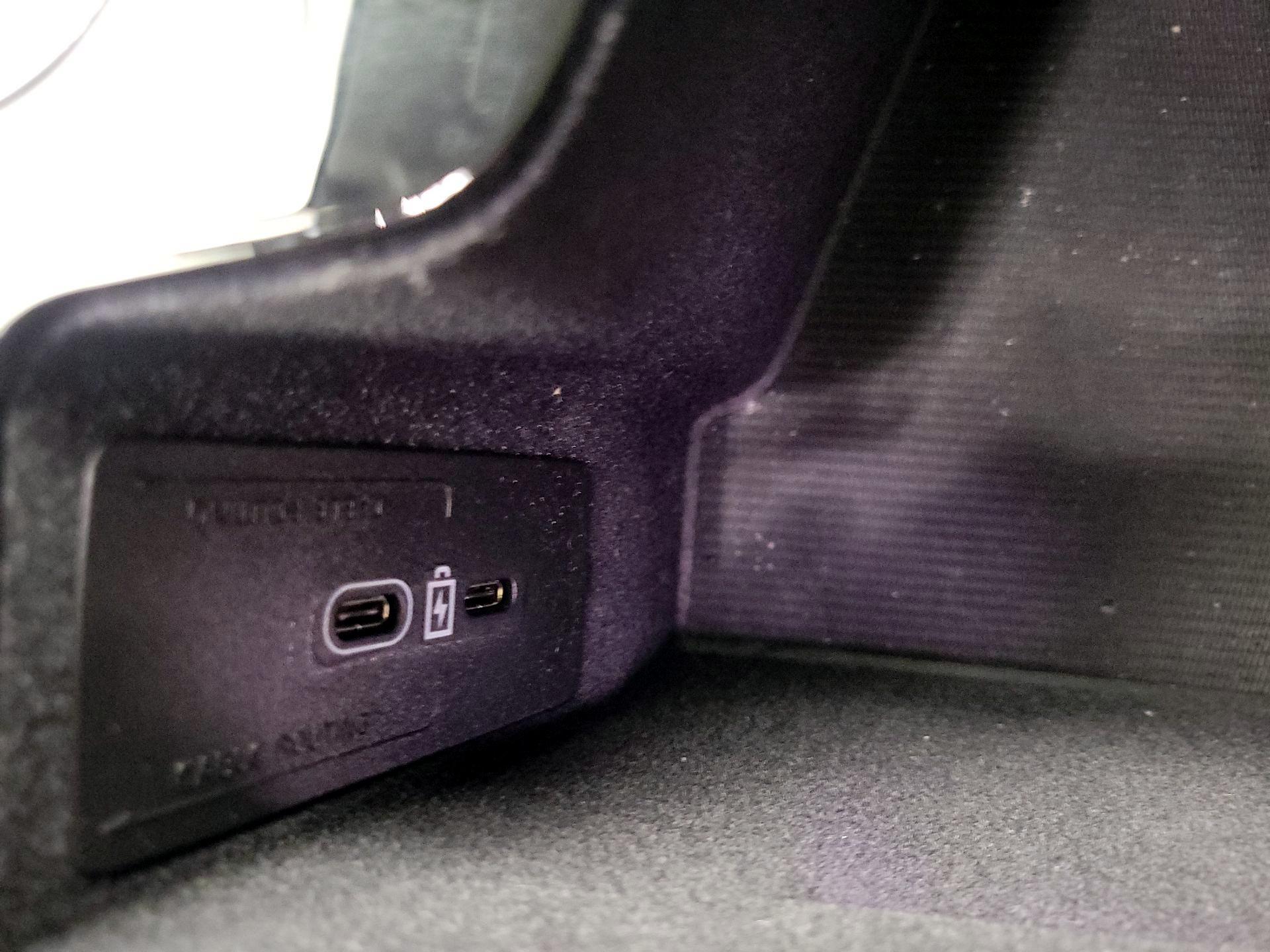 Thumbnail: 2023 Volvo XC90 - 17