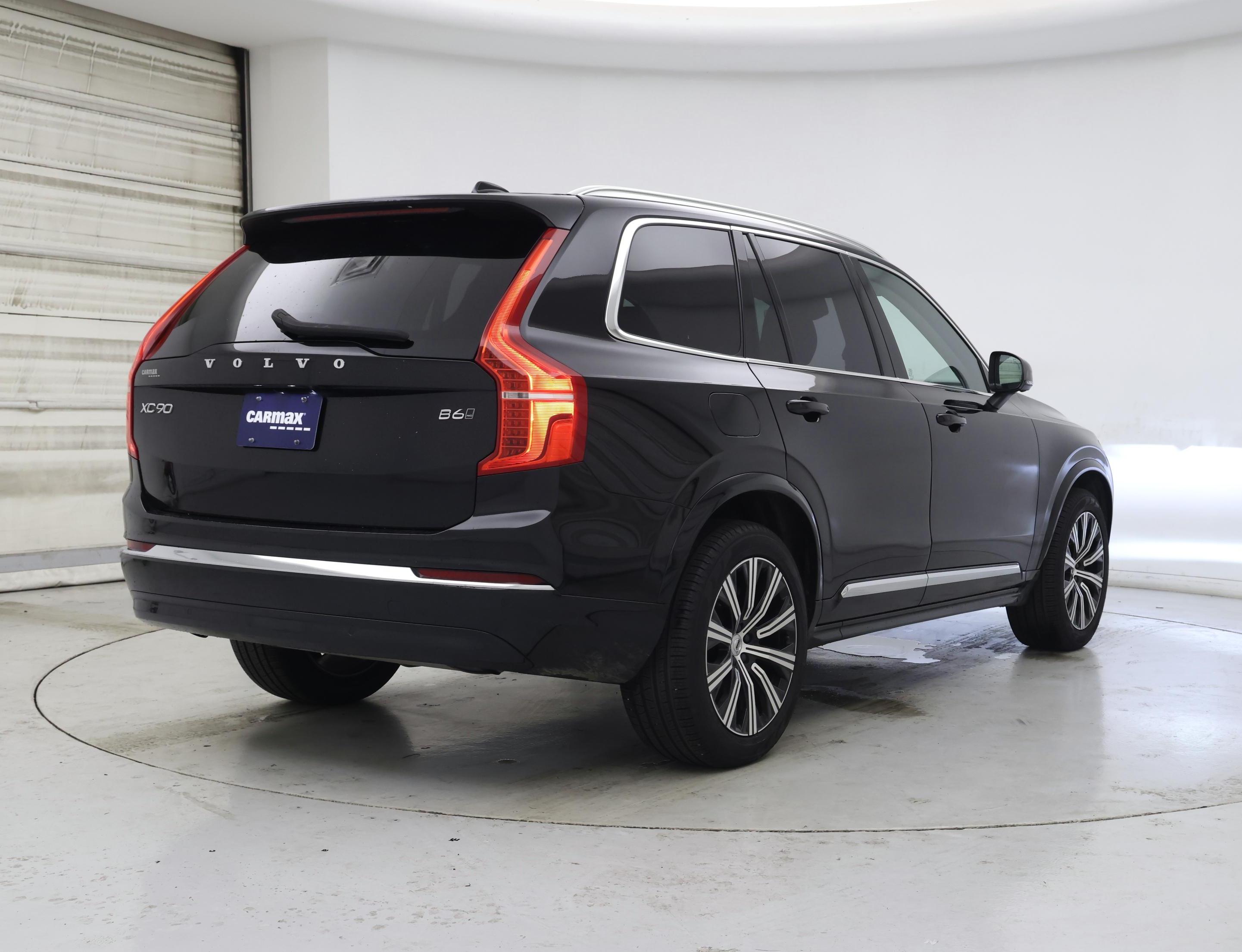 Thumbnail: 2023 Volvo XC90 - 8