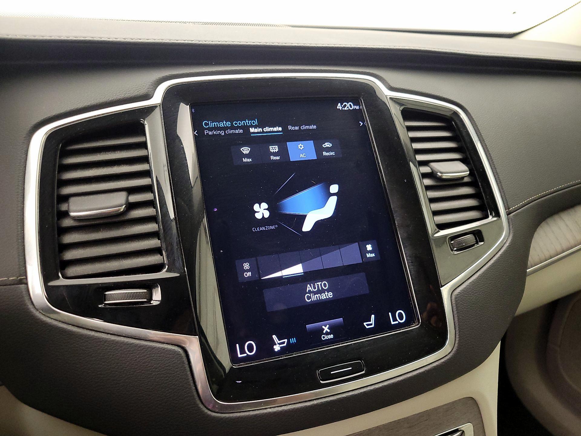 Thumbnail: 2022 Volvo XC90 - 17