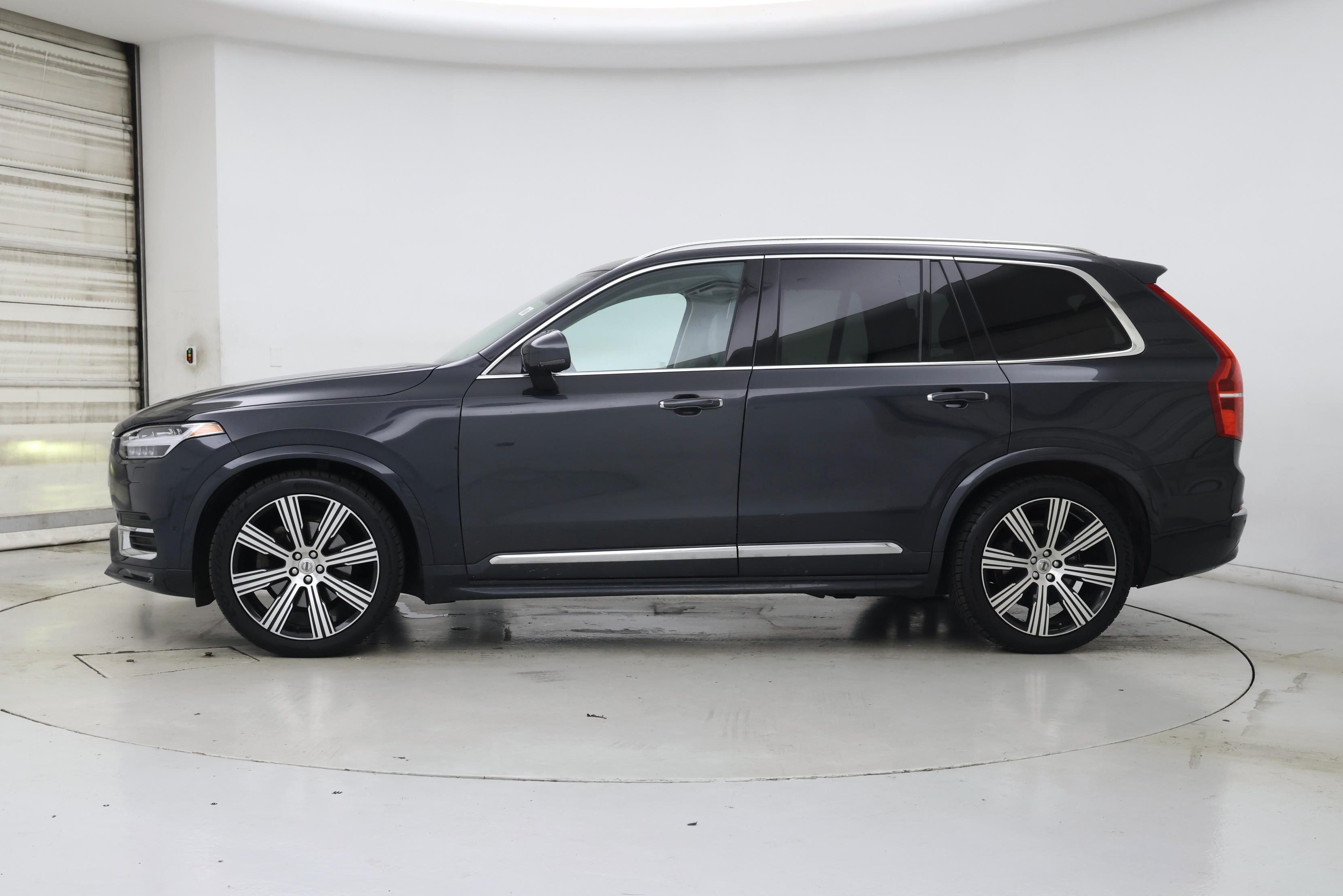 Thumbnail: 2022 Volvo XC90 - 3
