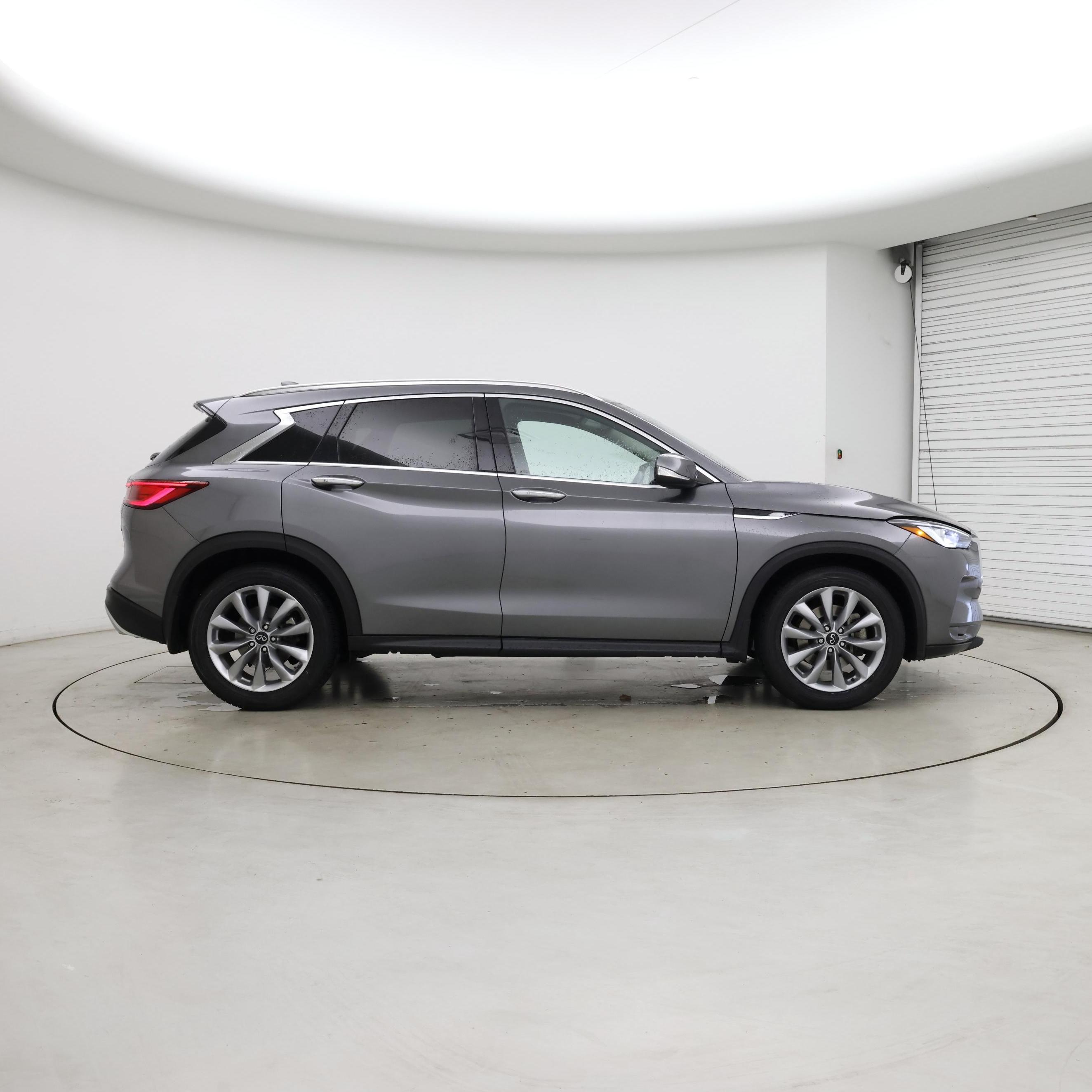Thumbnail: 2022 INFINITI QX50 - 7