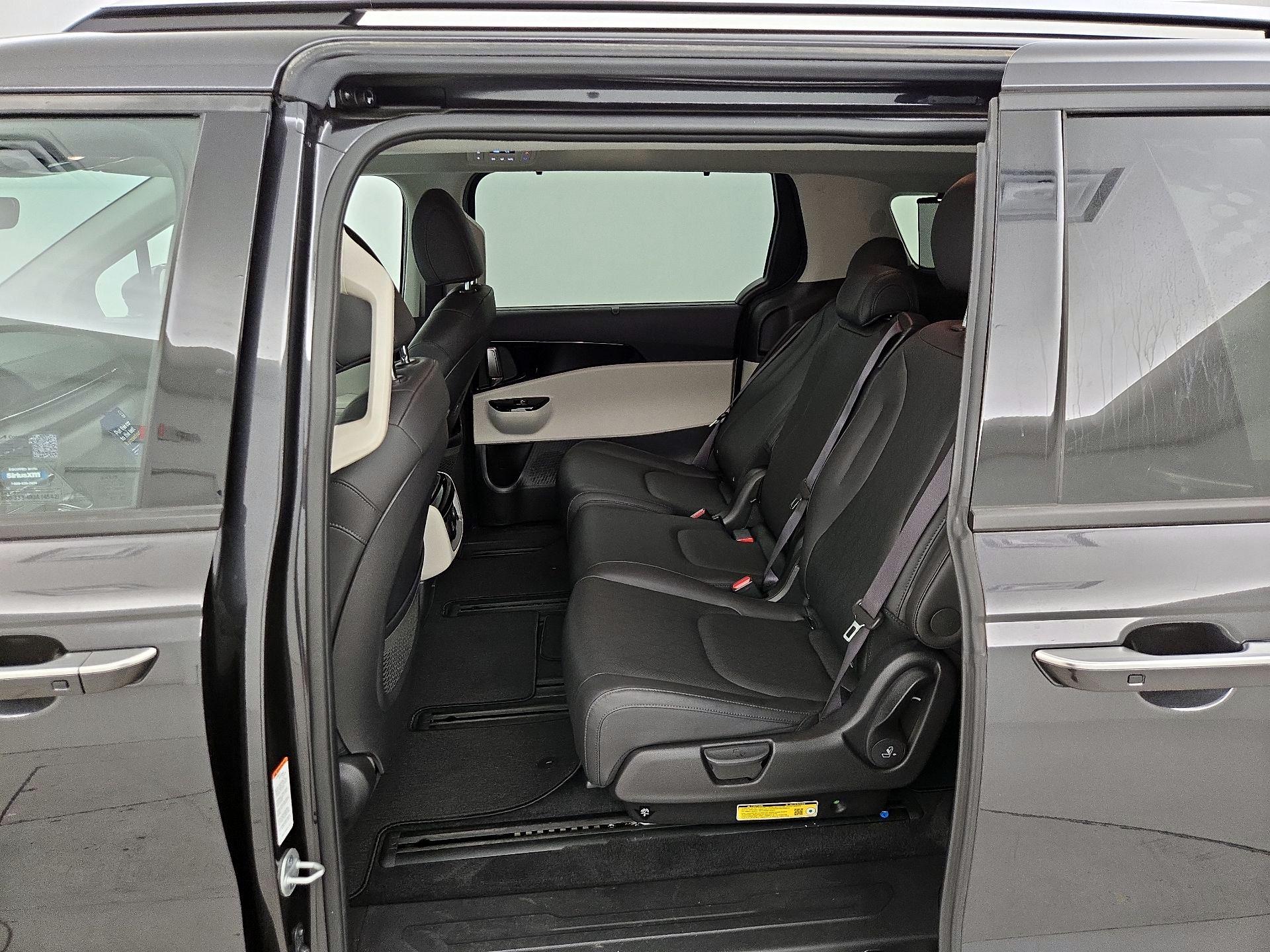 Thumbnail: 2024 Kia Carnival - 20