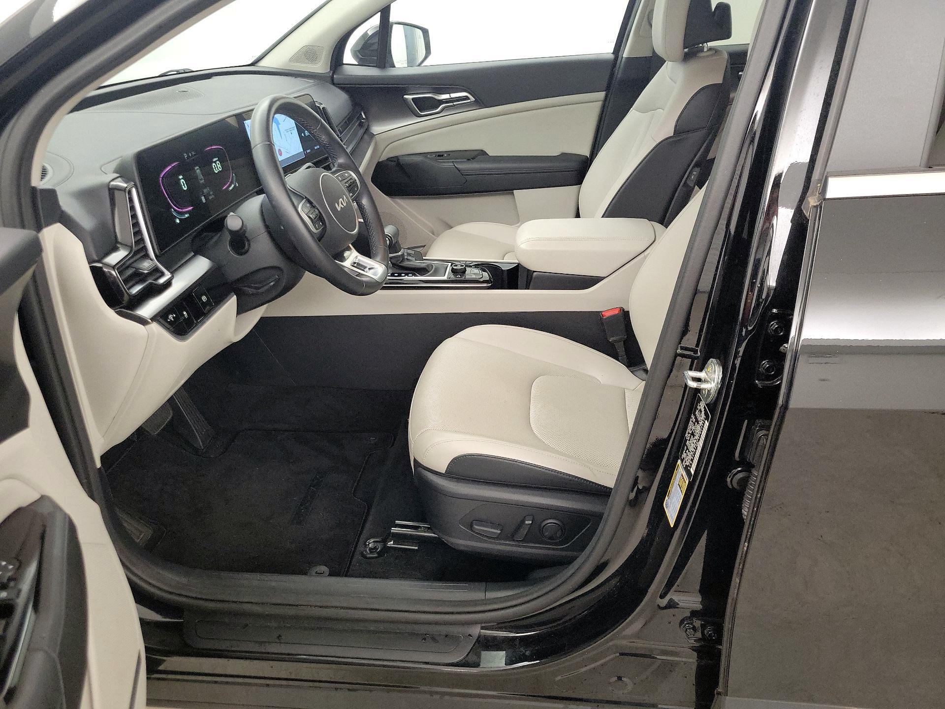 Thumbnail: 2023 Kia Sportage - 11