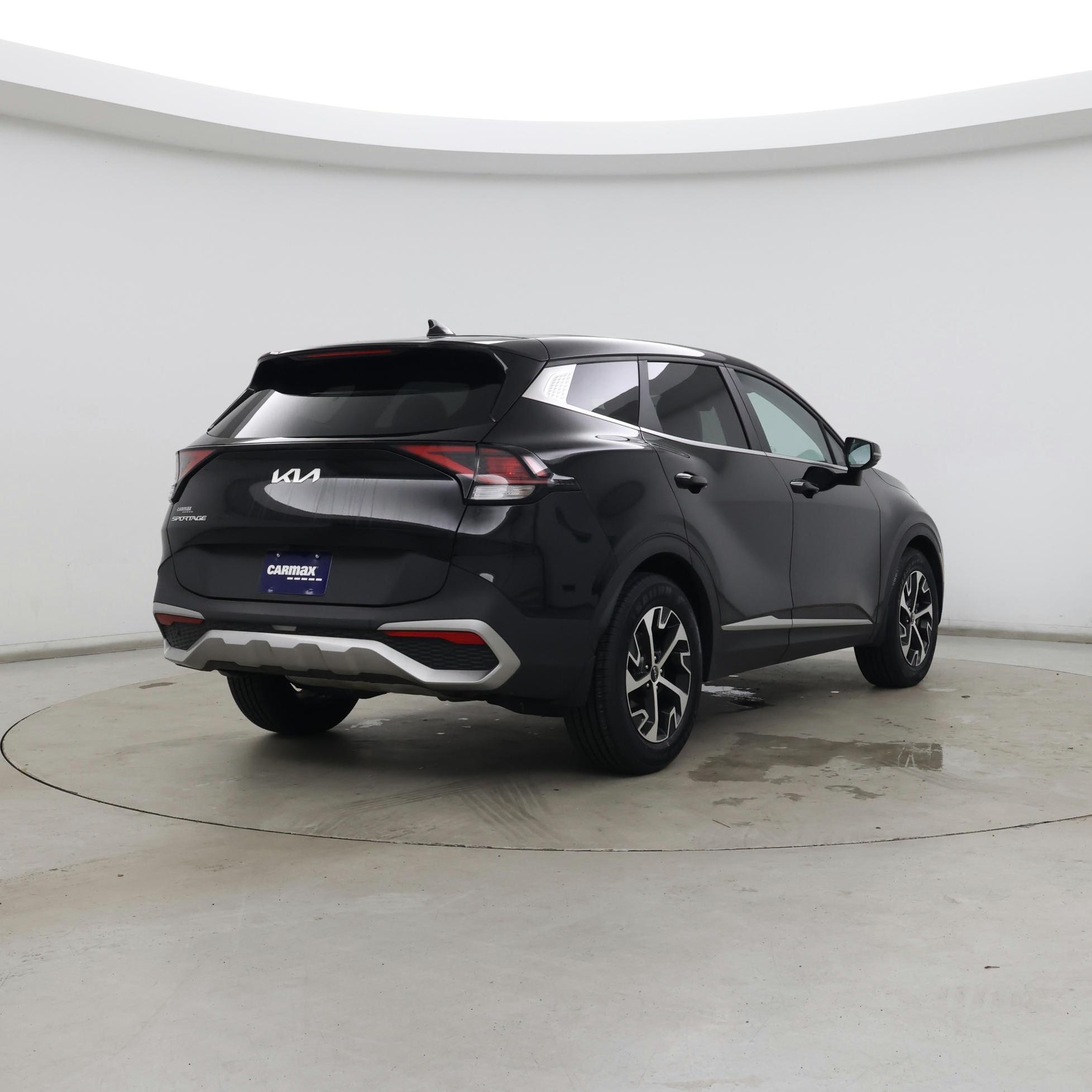 Thumbnail: 2023 Kia Sportage - 8