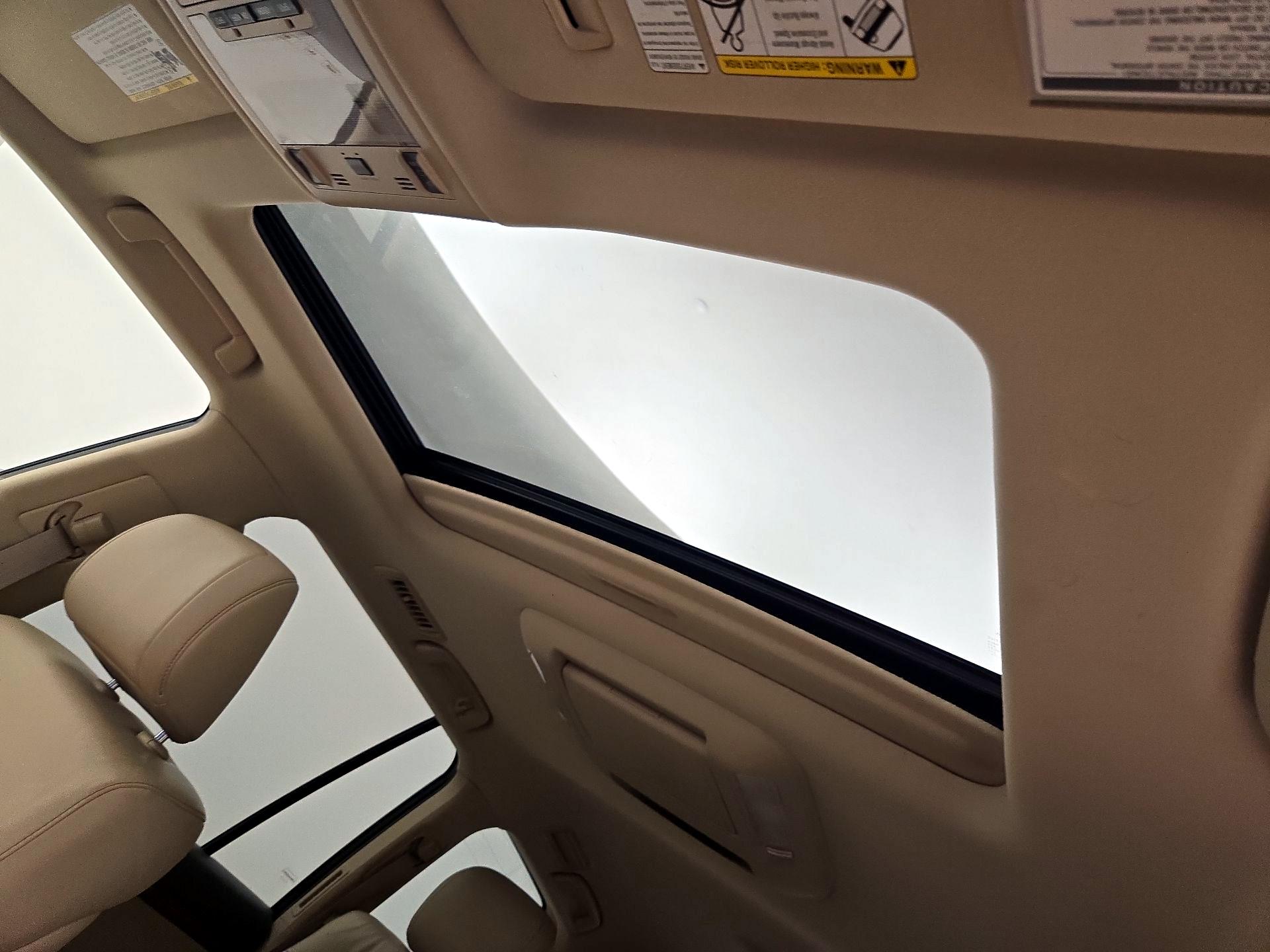 Thumbnail: 2014 Toyota Land Cruiser - 20