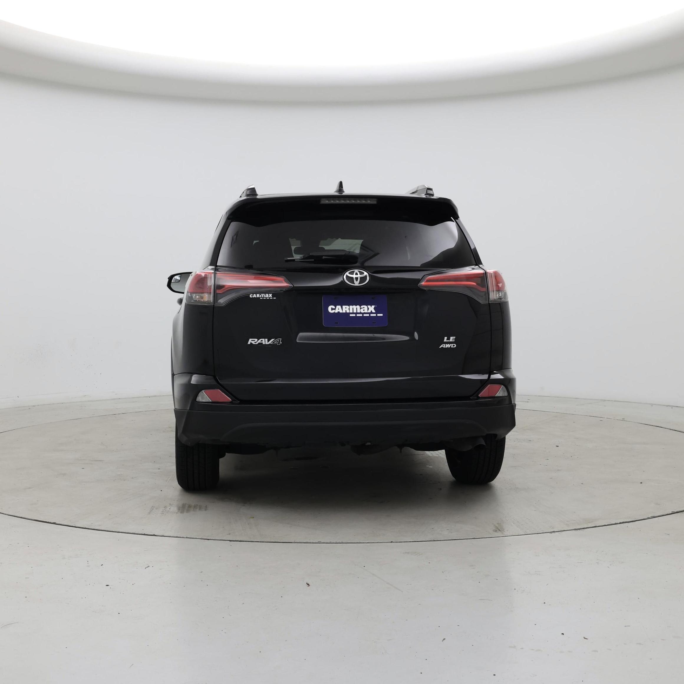Thumbnail: 2018 Toyota RAV4 - 6