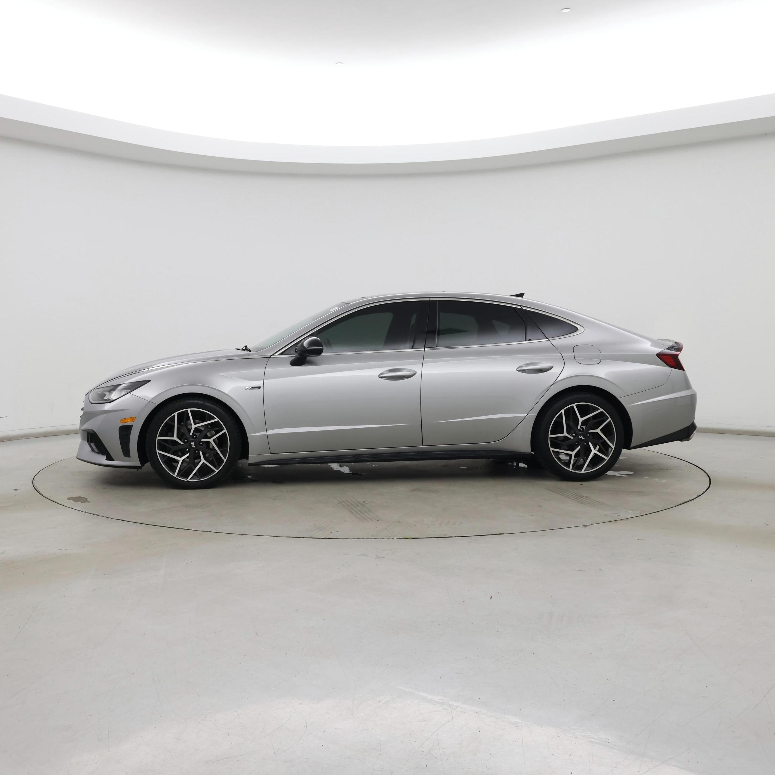 Thumbnail: 2021 Hyundai Sonata - 3