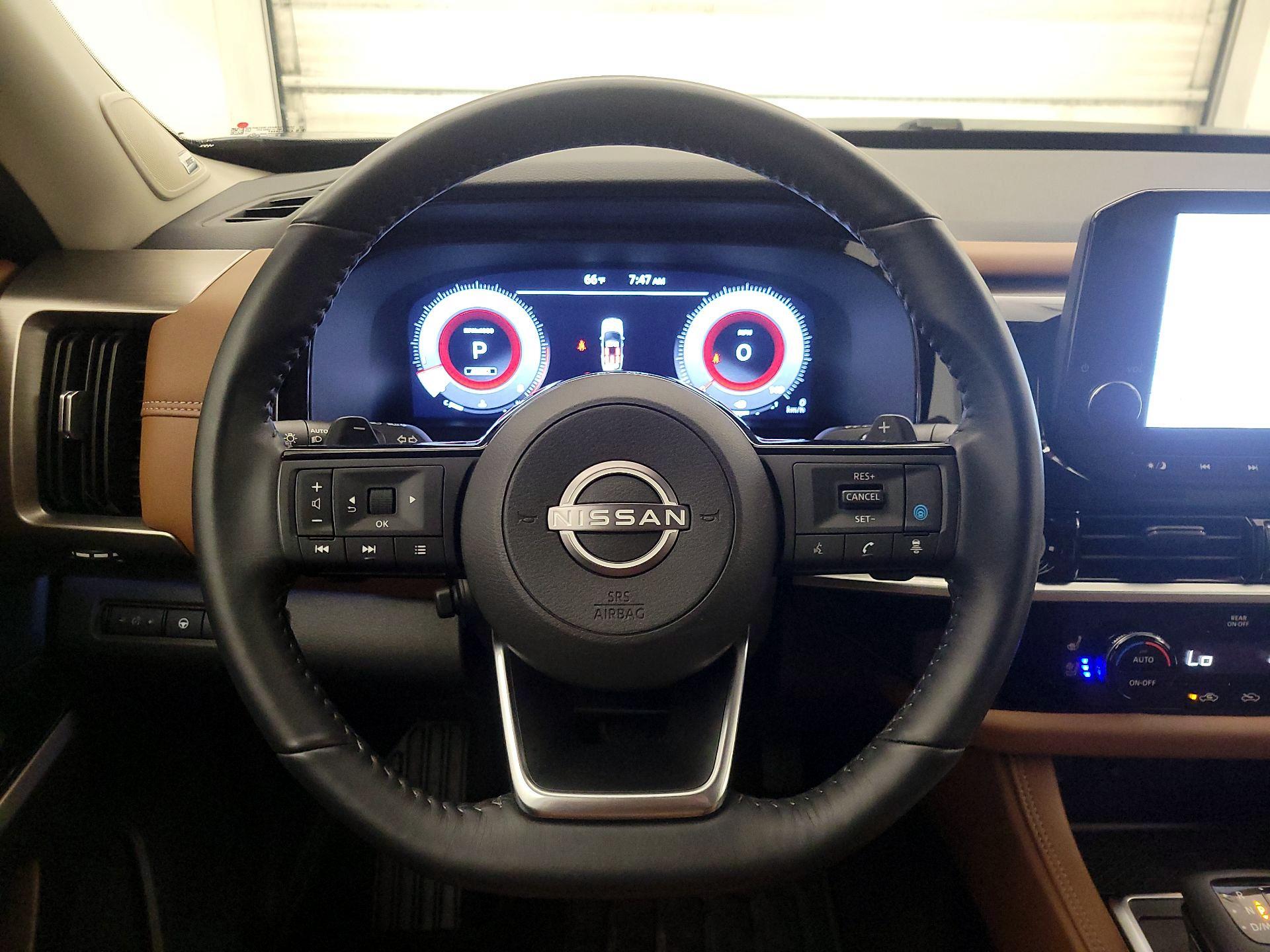 Thumbnail: 2024 Nissan Pathfinder - 10