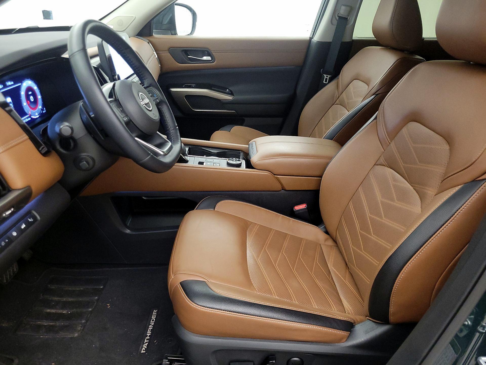 Thumbnail: 2024 Nissan Pathfinder - 11