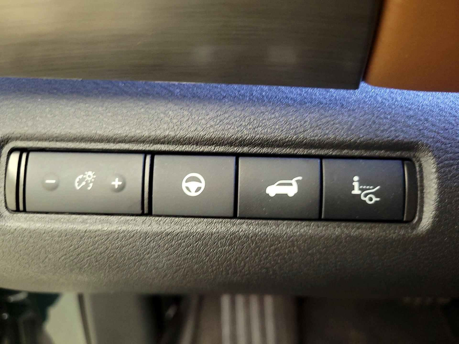 Thumbnail: 2024 Nissan Pathfinder - 13