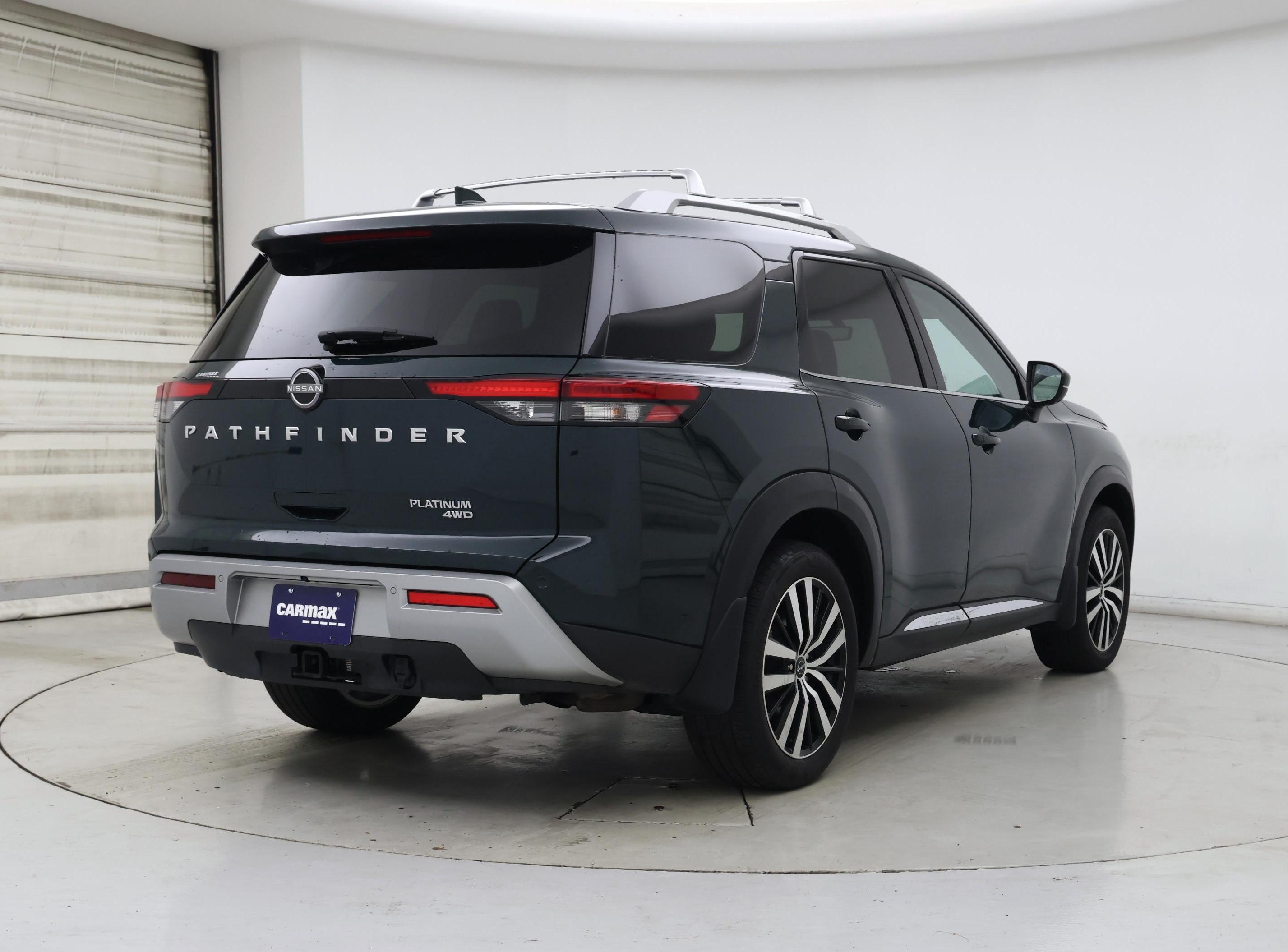 Thumbnail: 2024 Nissan Pathfinder - 8