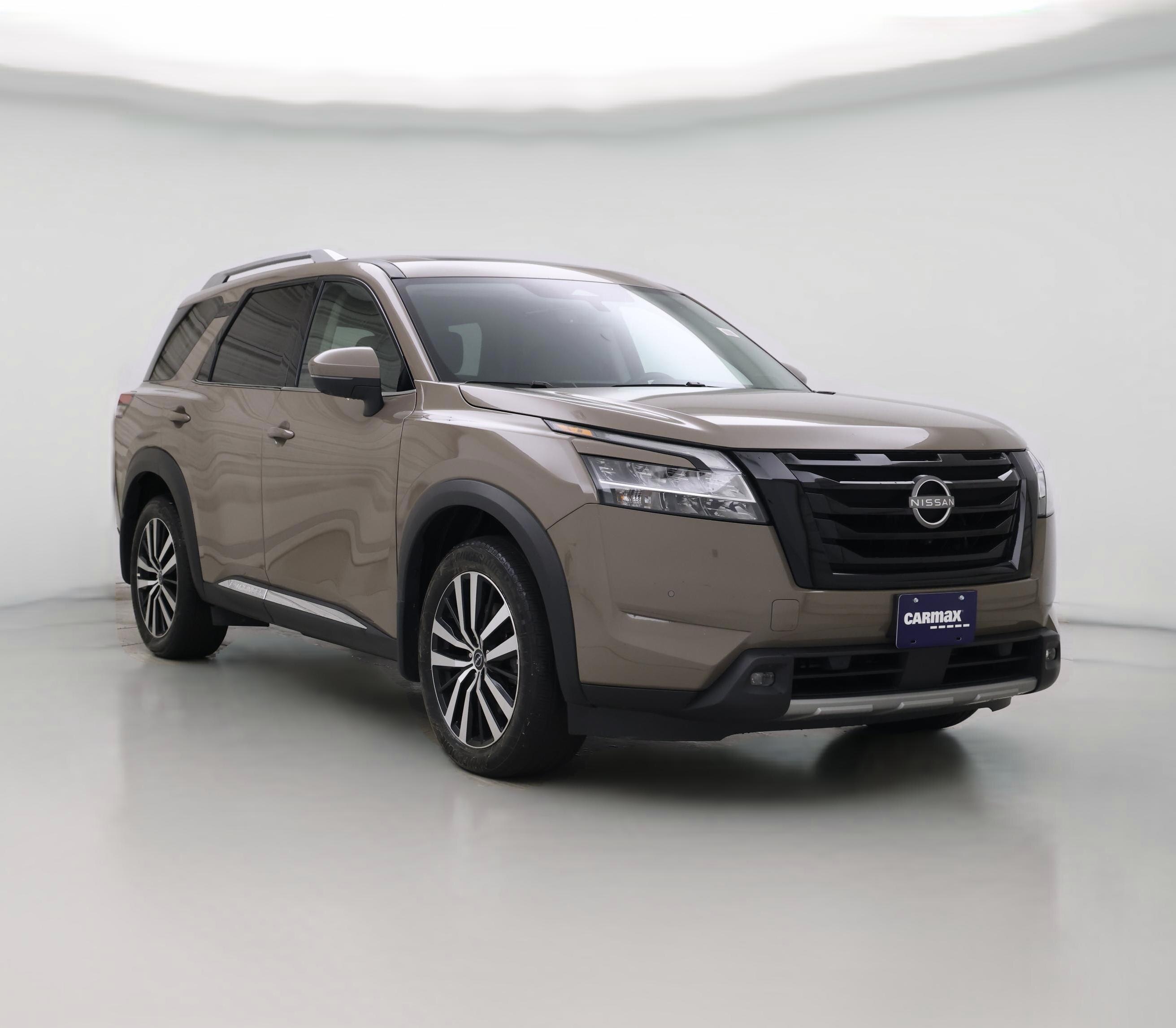 Thumbnail: 2024 Nissan Pathfinder - 1