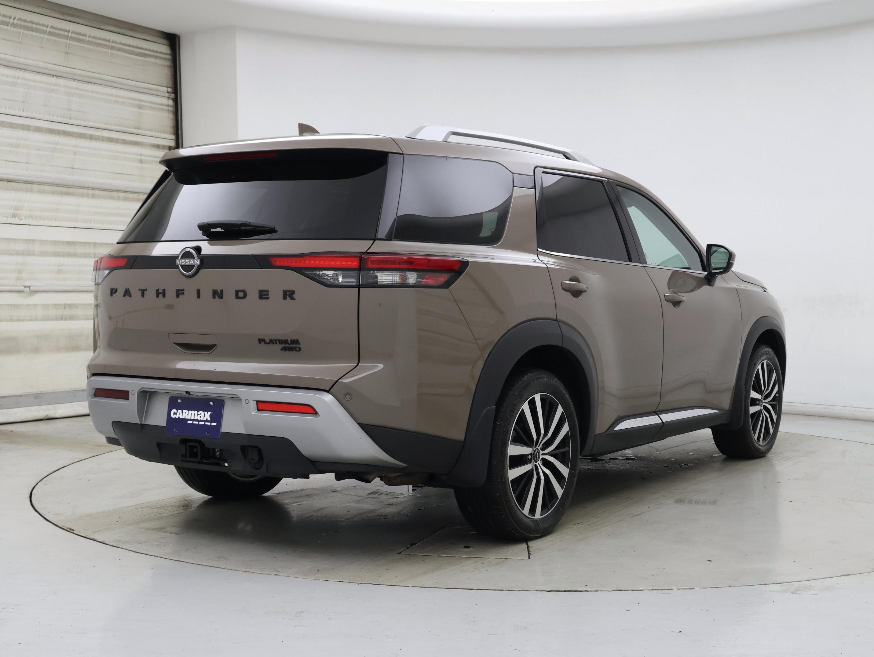 Thumbnail: 2024 Nissan Pathfinder - 8