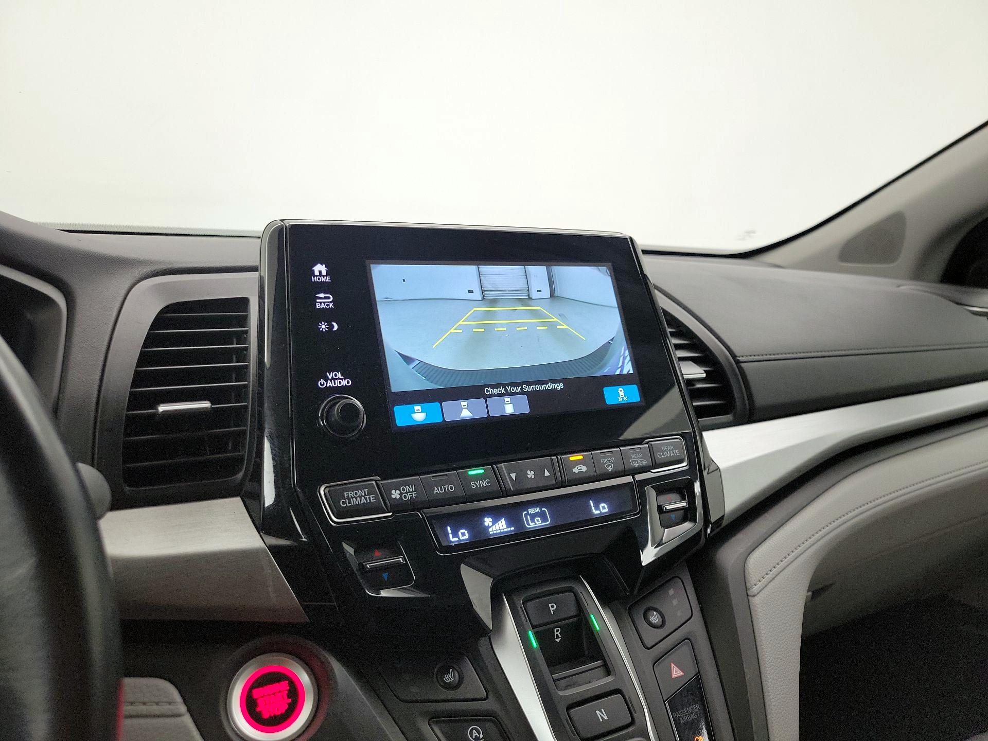 Thumbnail: 2022 Honda Odyssey - 14