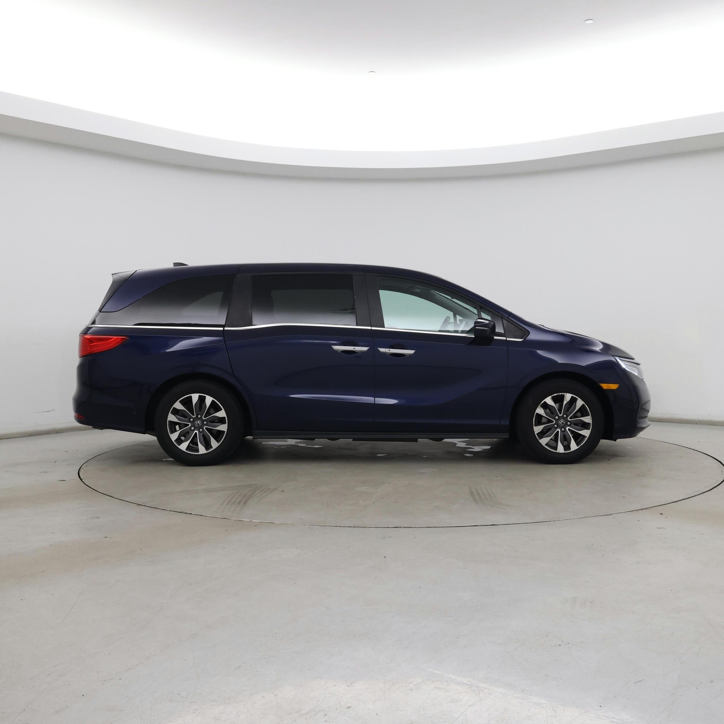 Thumbnail: 2022 Honda Odyssey - 7