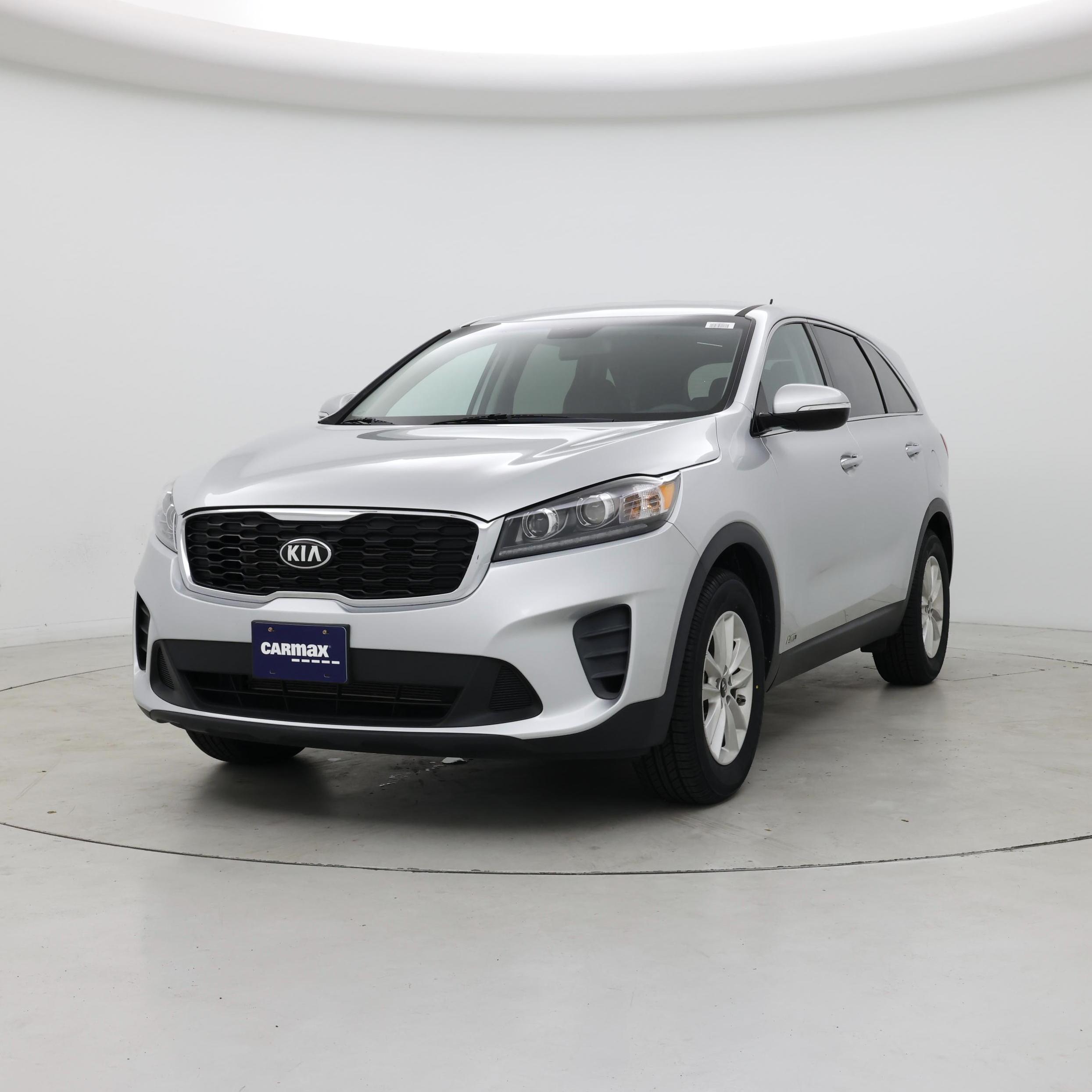 Thumbnail: 2019 Kia Sorento - 4