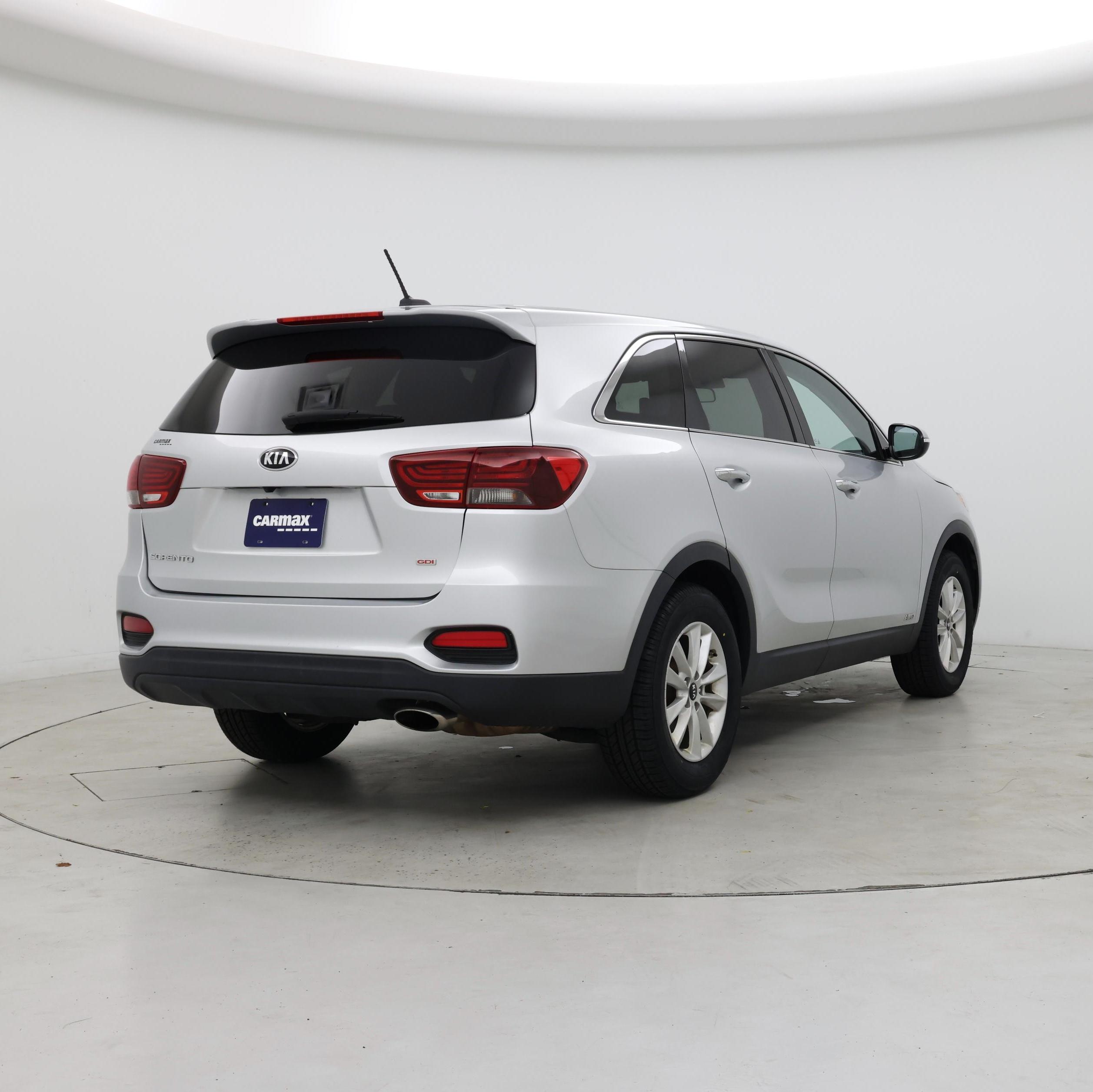 Thumbnail: 2019 Kia Sorento - 8