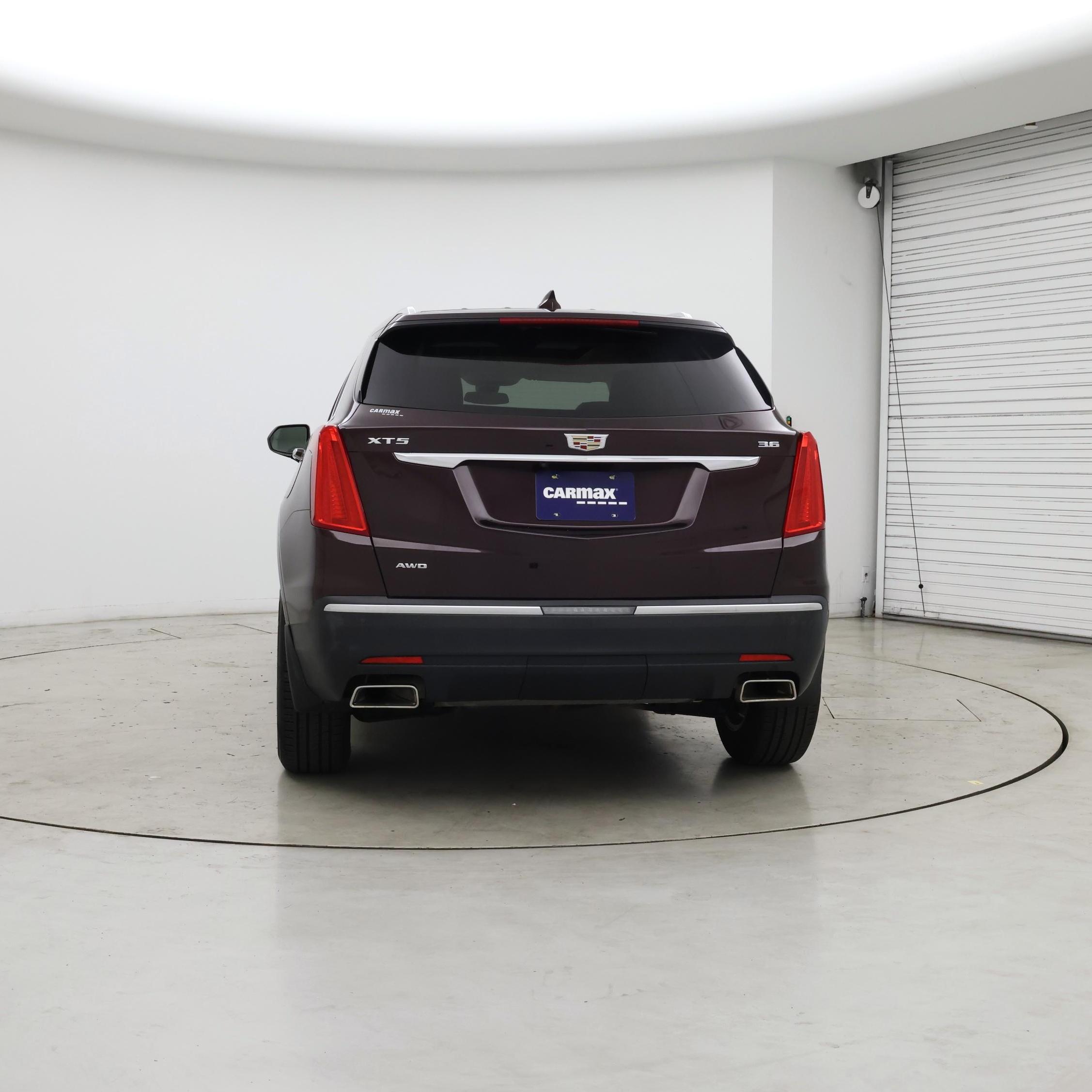 Thumbnail: 2018 Cadillac XT5 - 6