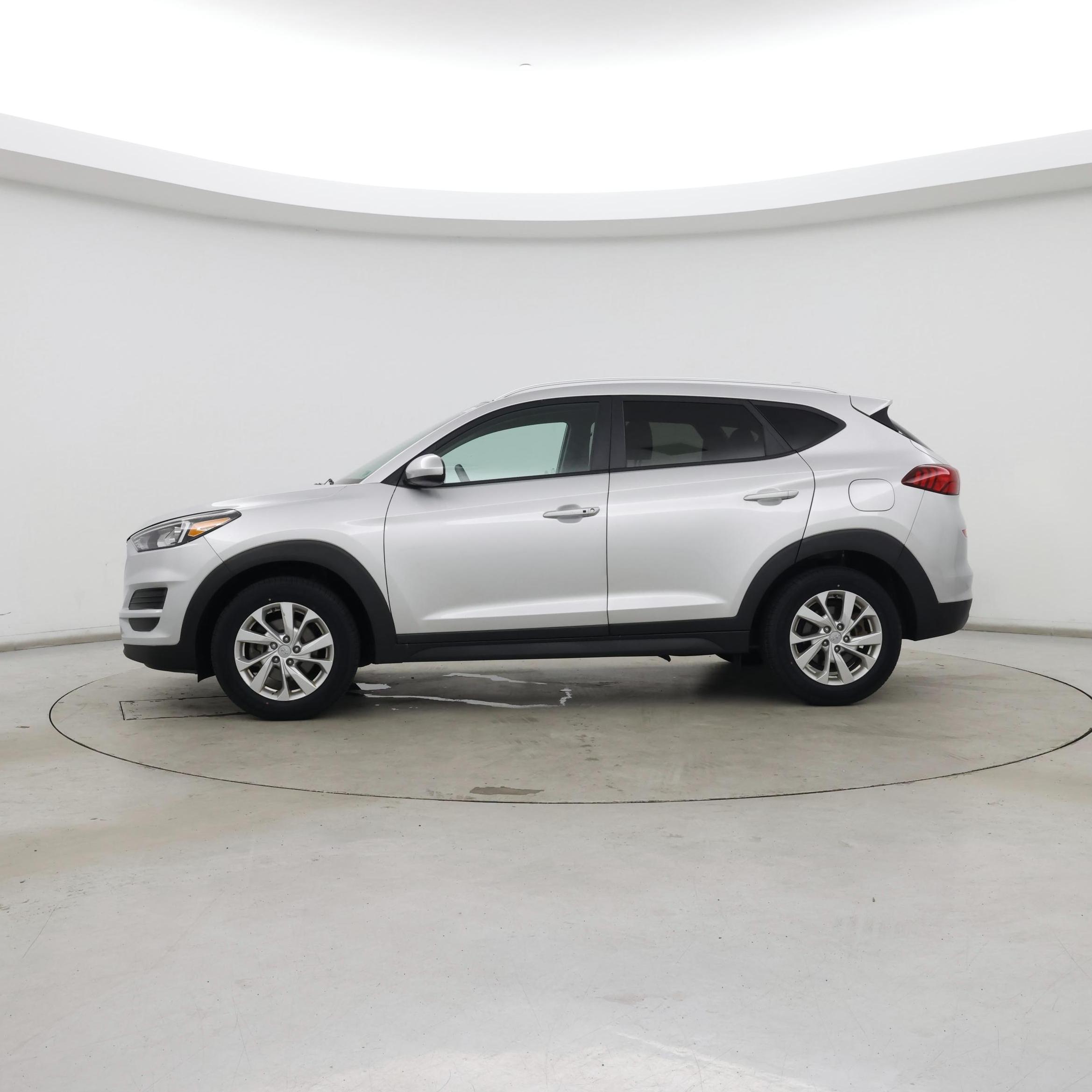 Thumbnail: 2019 Hyundai Tucson - 3